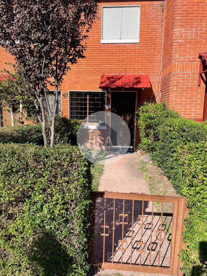 Casa ID.771 - Casa en alquiler Lezica