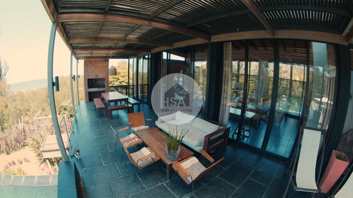 Casa ID.326 - Venta de casa en Santa Mónica - 3 dormitorios