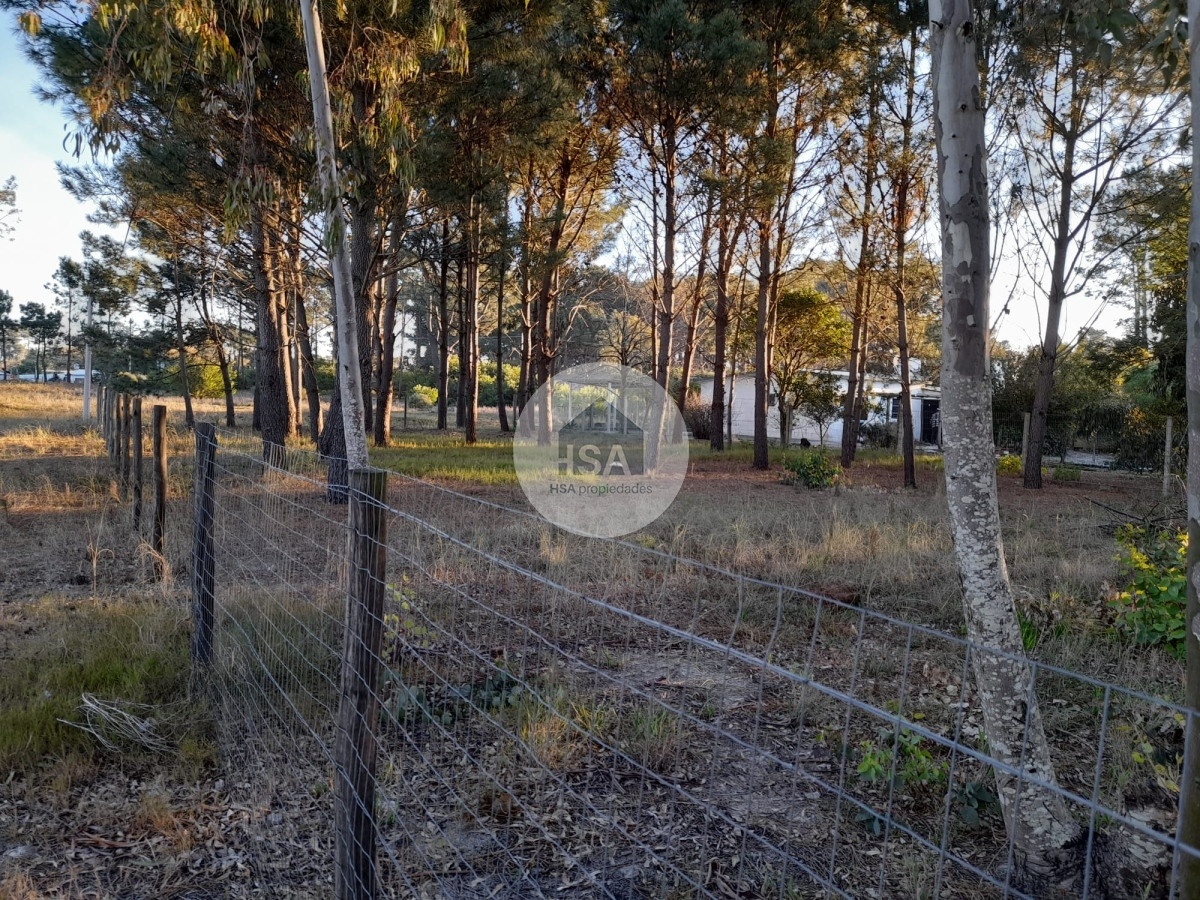 Casa ID.400 - Venta de casa y terreno en Parque del plata norte