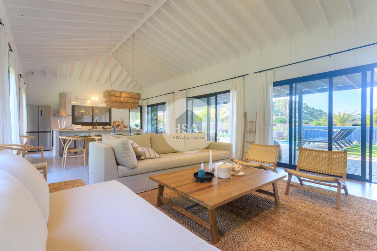 Casa ID.566 - Venta casa Pinar del faro 5 dormitorios José Ignacio