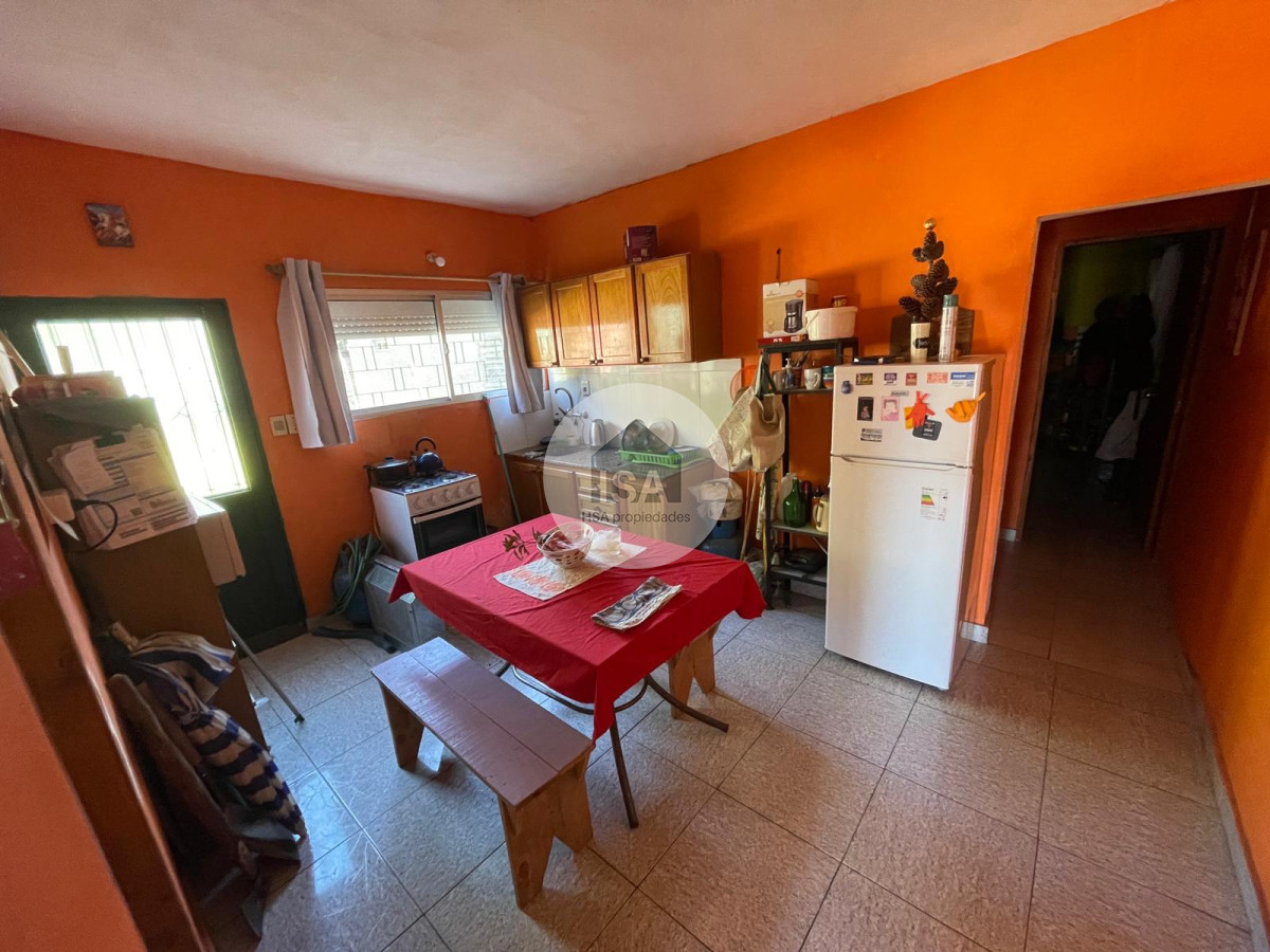 Casa ID.400 - Venta de casa y terreno en Parque del plata norte