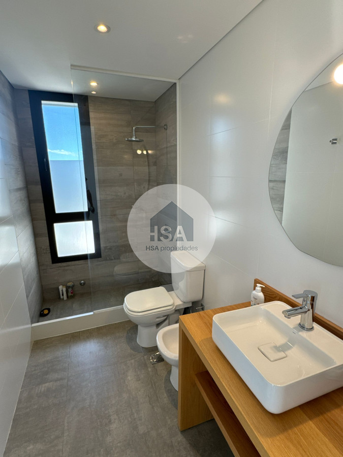 Casa ID.440 - Venta Espectacular casa en Manantiales