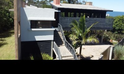 Venta de casa en Santa Mónica - 3 dormitorios