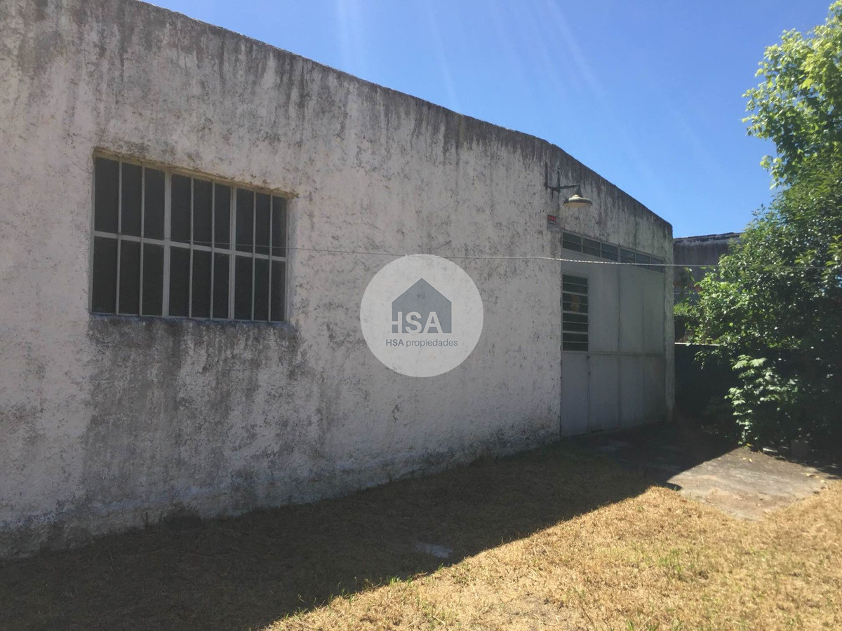 Local Comercial ID.141 - Galpón Con Vivienda En Venta