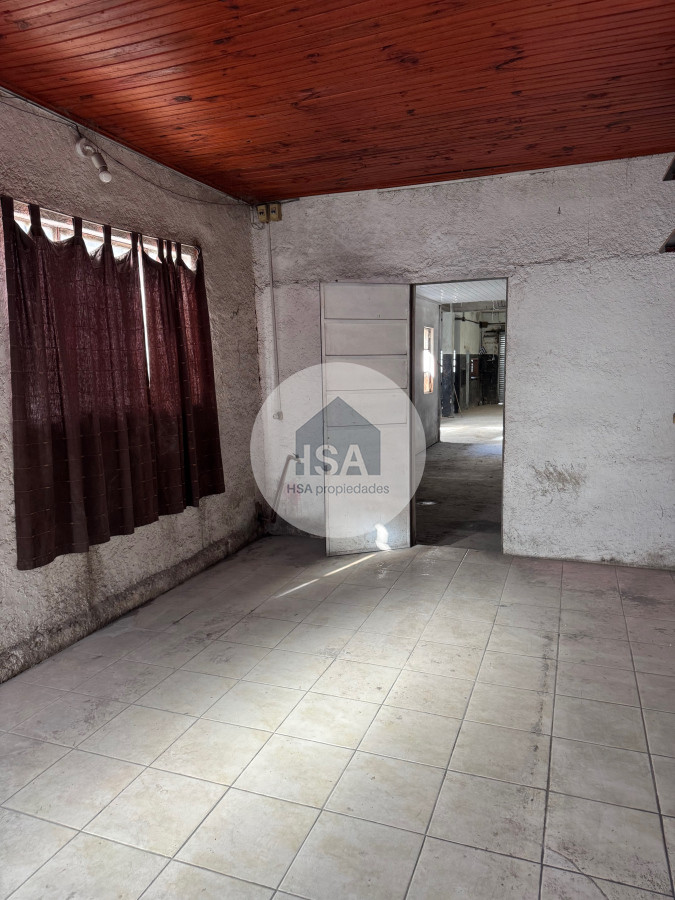 Local Comercial ID.577 - Taller local en alquiler union