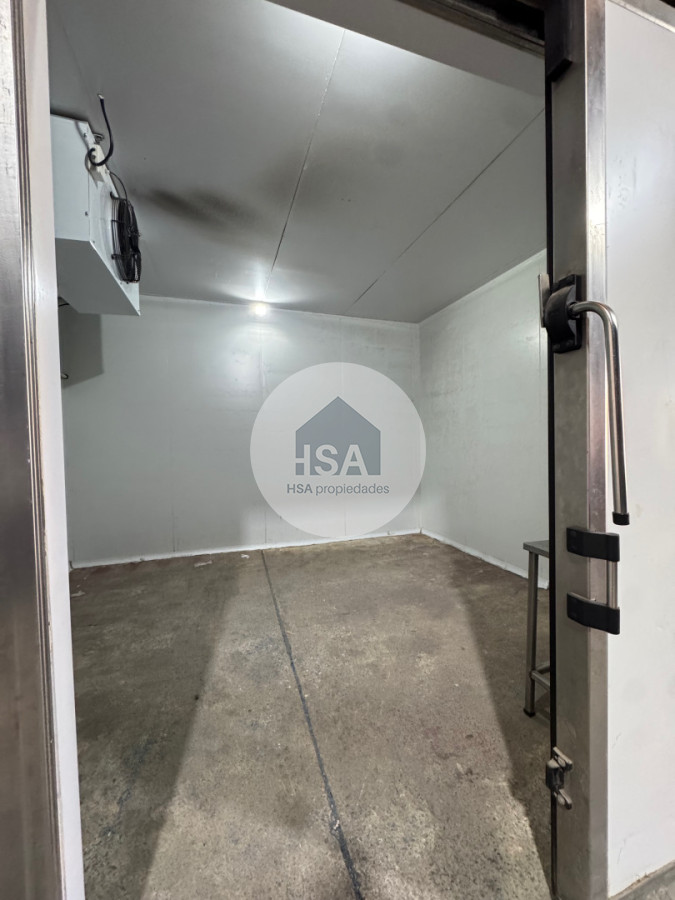 Local Comercial ID.811 - Local comercial en venta con camara de frio