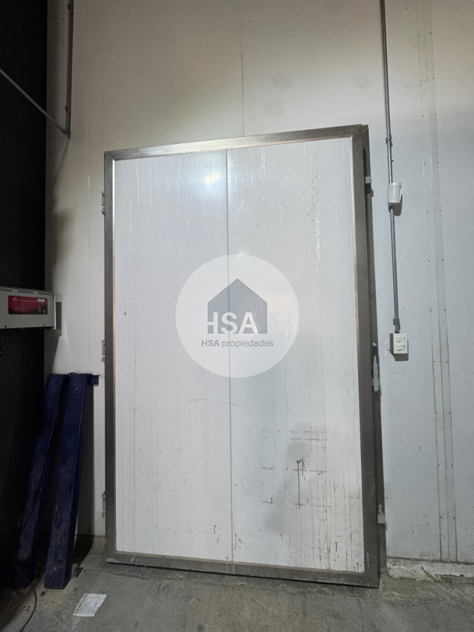 Local Comercial ID.811 - Local comercial en venta con camara de frio