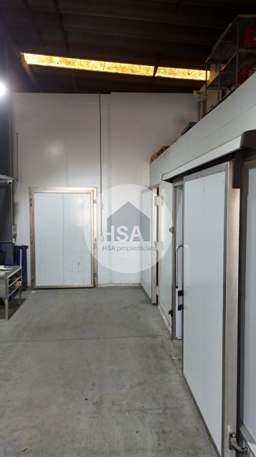 Local Comercial ID.811 - Local comercial en venta con camara de frio