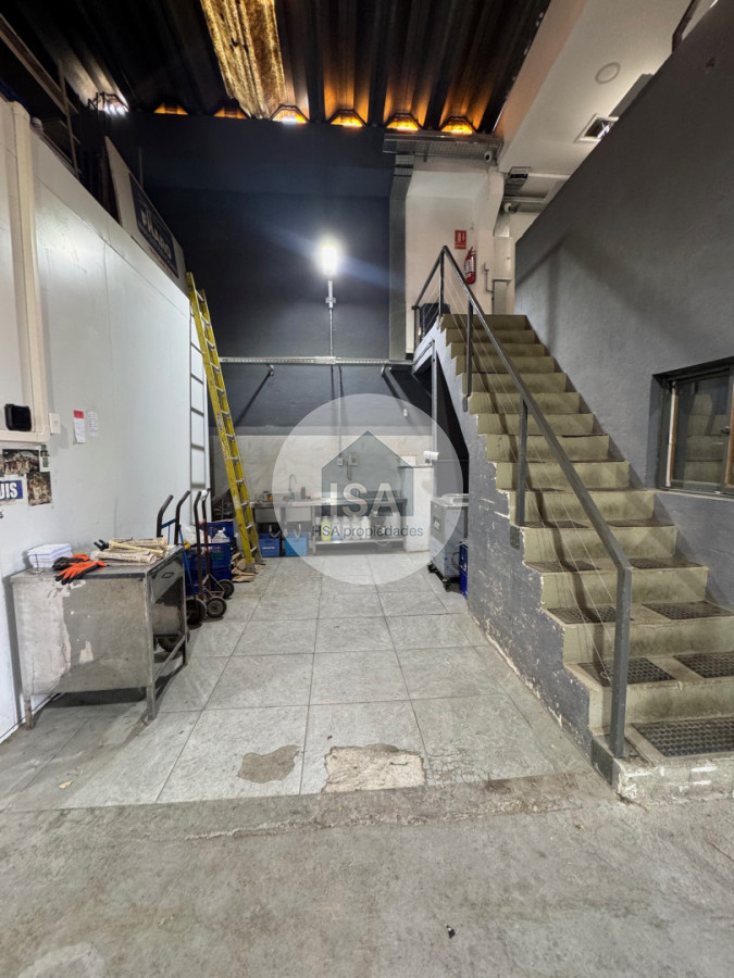 Local Comercial ID.811 - Local comercial en venta con camara de frio