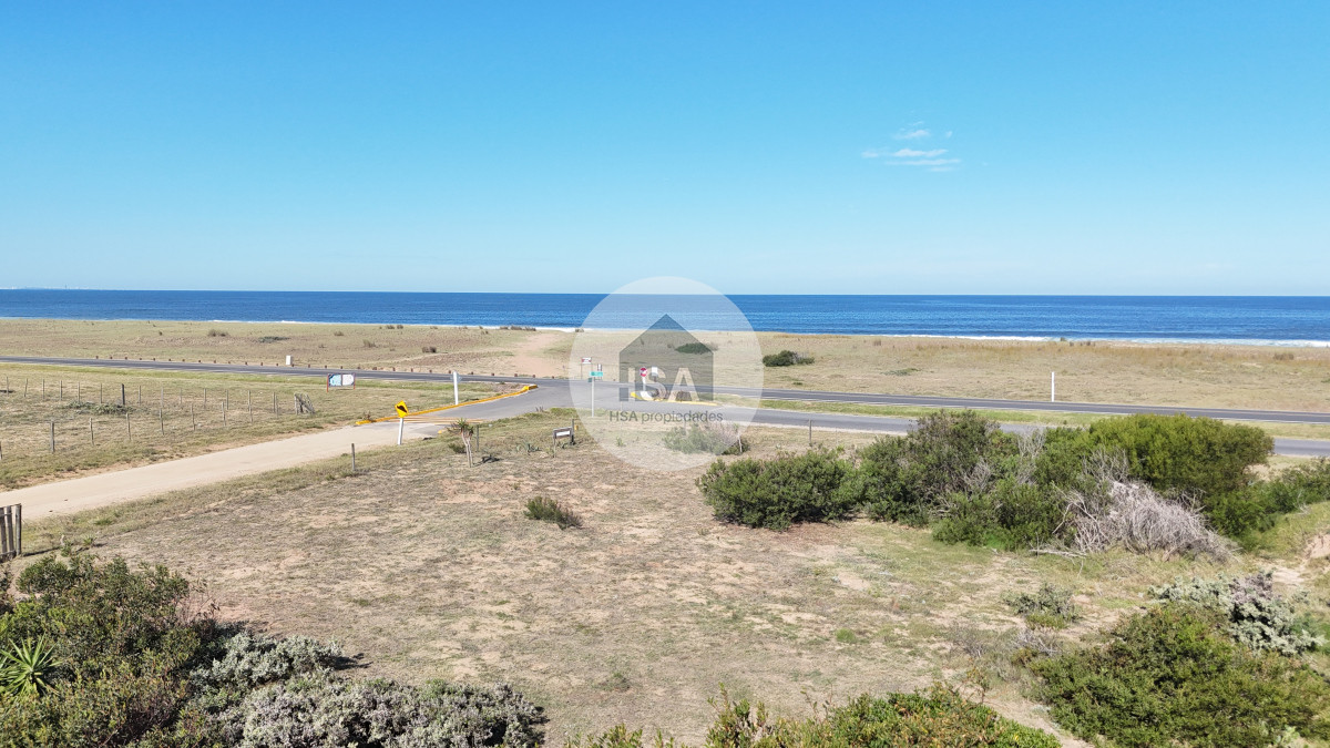 Terreno ID.573 - Terreno en venta Punta Negra