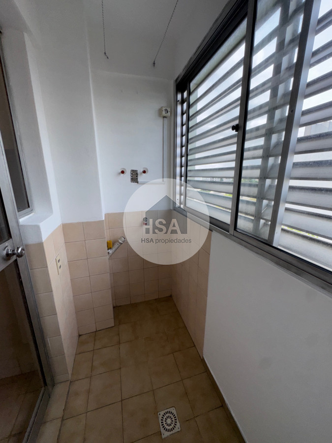 Apartamento ID.683 - Apartamento en Alquiler Torre de los Caudillos