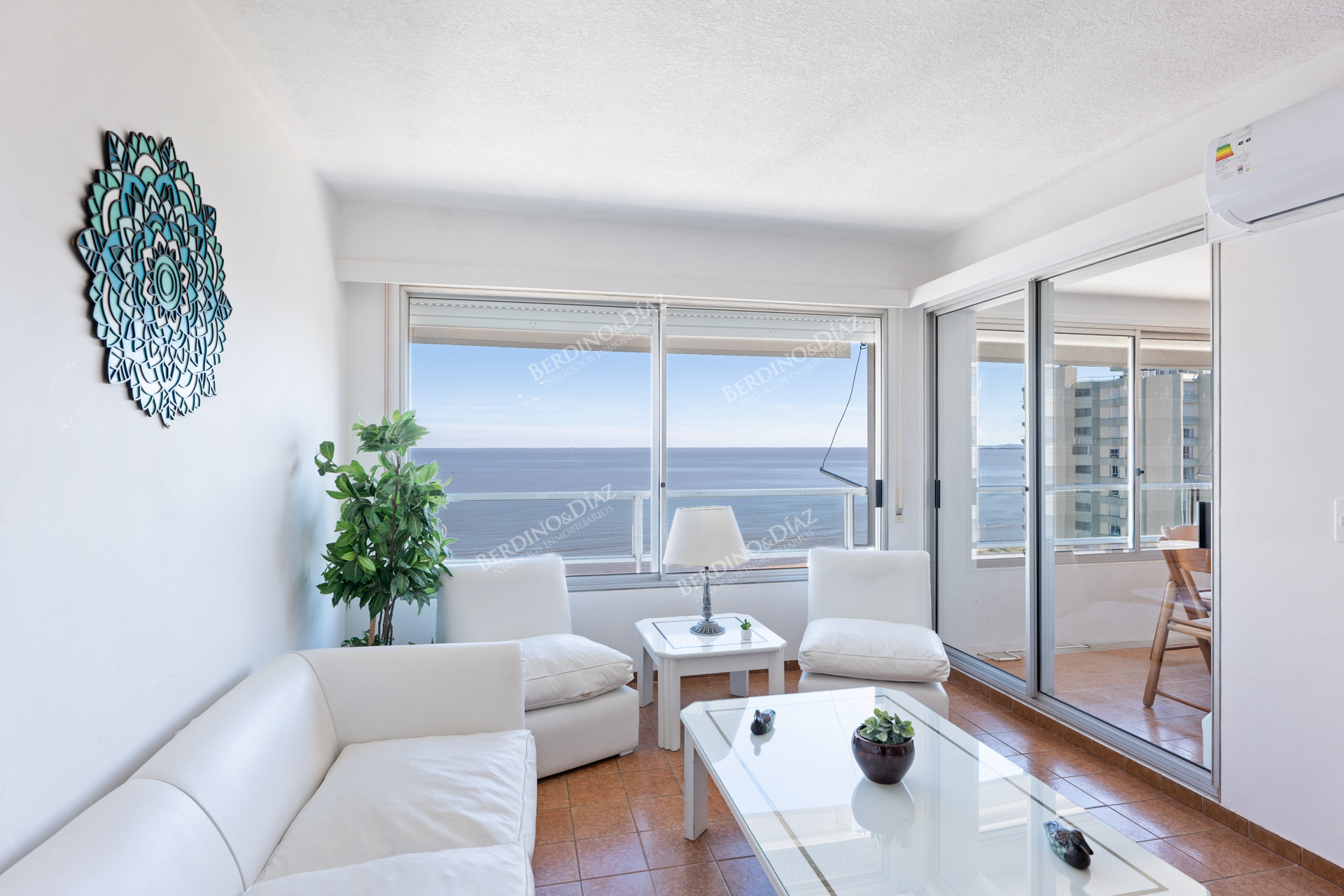 Apartamento ID.1816 - APARTAMENTO DE 1 DORMITORIO! VISTA AL MAR! PLAYA MANSA! PUNTA DEL ESTE! BAJOS GASTOS!