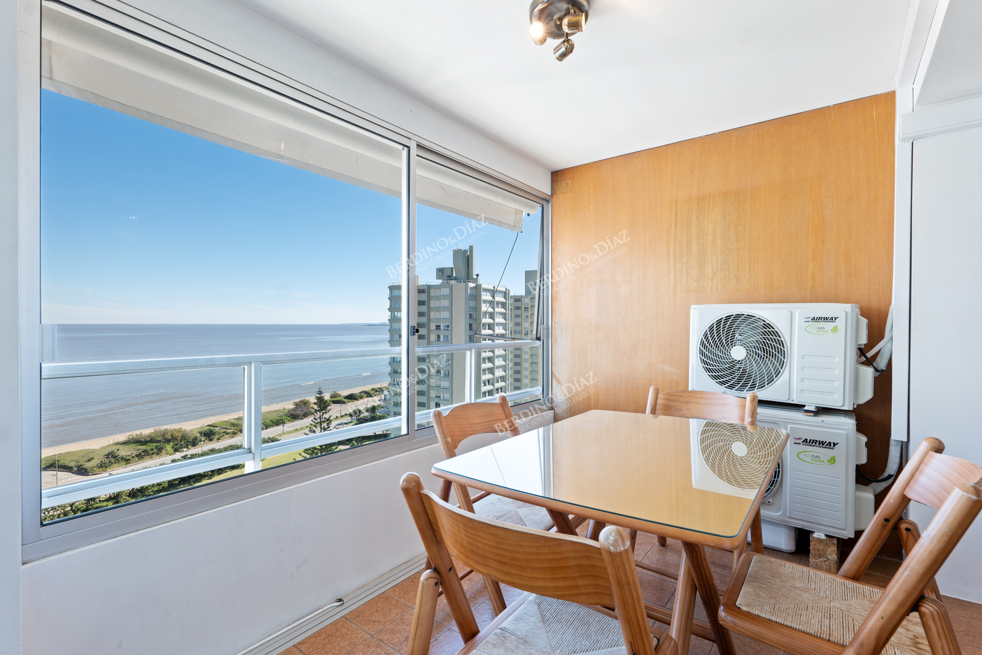 Apartamento ID.1816 - APARTAMENTO DE 1 DORMITORIO! VISTA AL MAR! PLAYA MANSA! PUNTA DEL ESTE! BAJOS GASTOS!