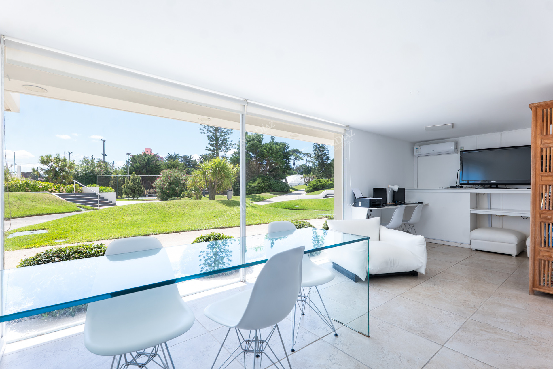 Apartamento ID.1816 - APARTAMENTO DE 1 DORMITORIO! VISTA AL MAR! PLAYA MANSA! PUNTA DEL ESTE! BAJOS GASTOS!