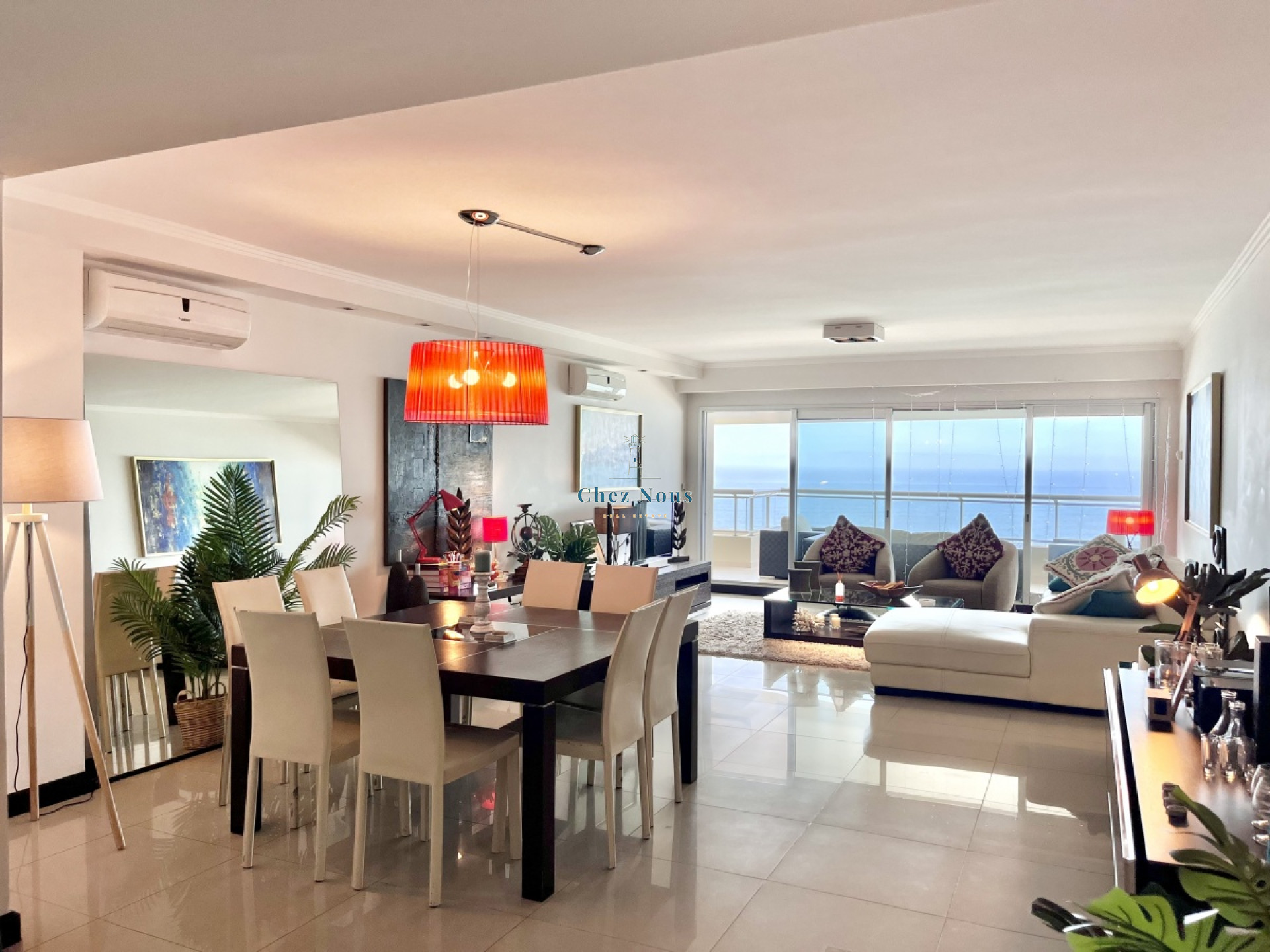 Apartamento ID.637 - Alquiler de Temporada - Playa Brava - Torre Lobos - 3 Dormitorios en Suite + Dependencia 