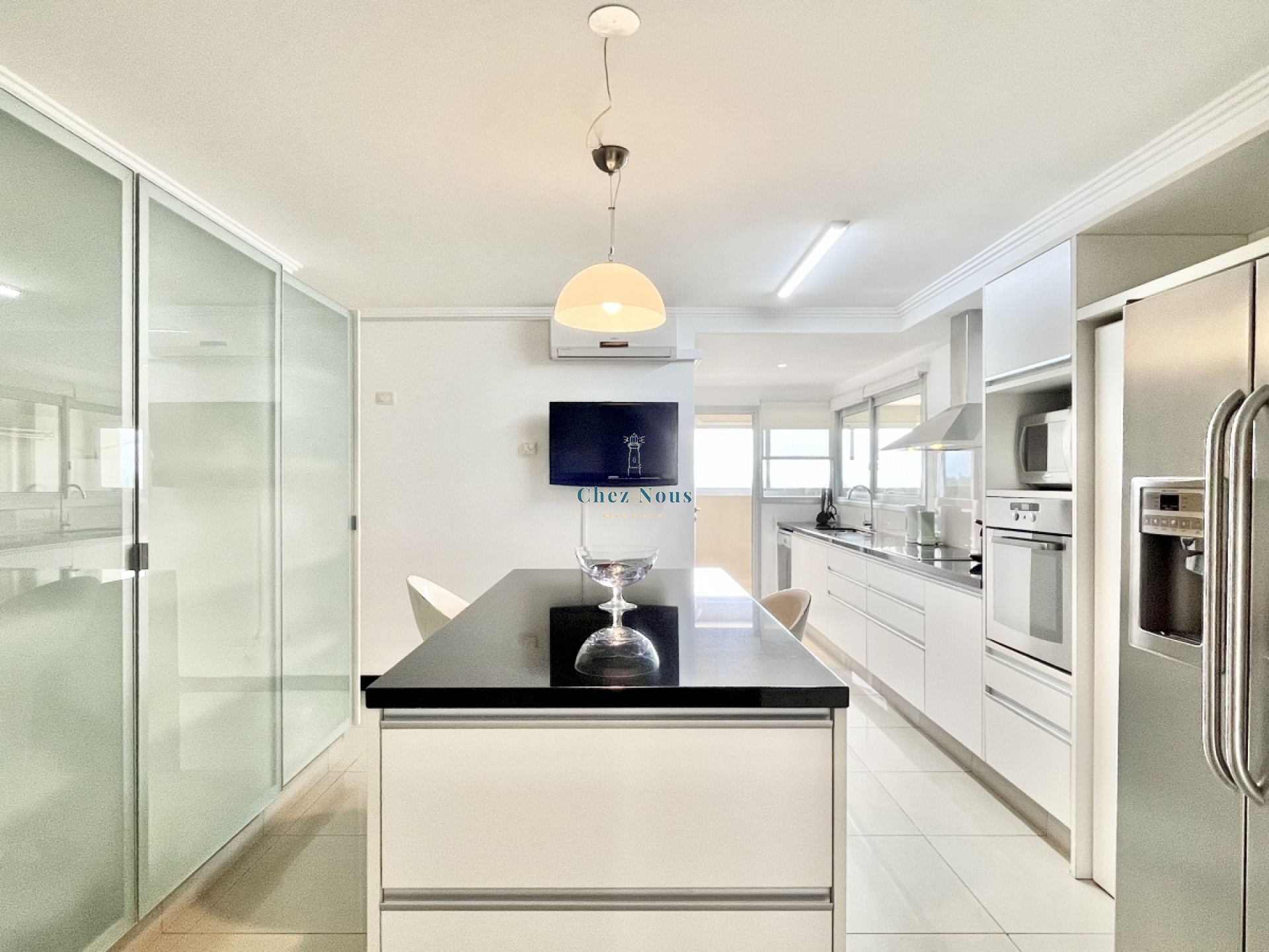 Apartamento ID.637 - Alquiler de Temporada - Playa Brava - Torre Lobos - 3 Dormitorios en Suite + Dependencia 