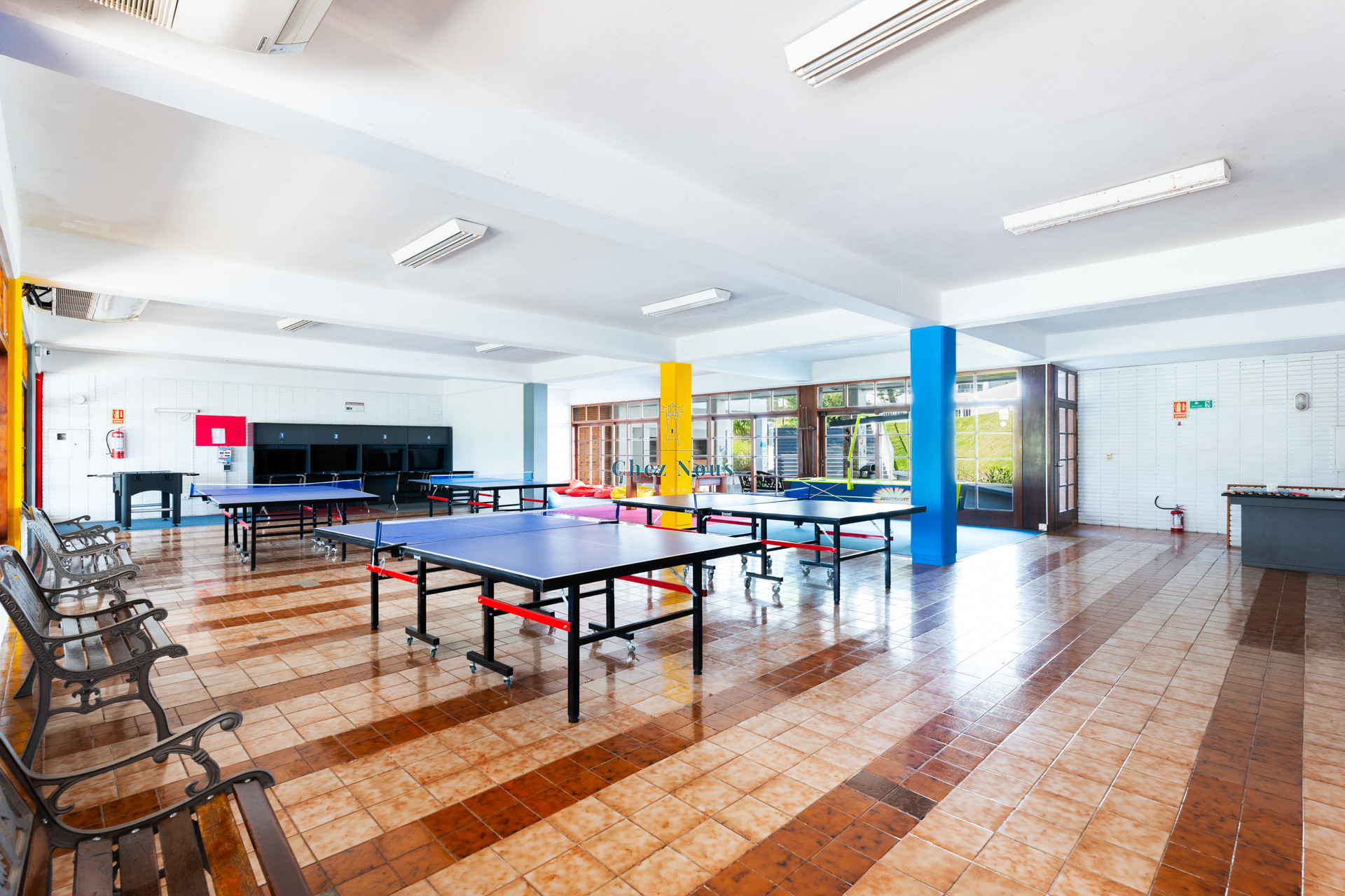 Apartamento ID.677 - Apartamento en Venta - Playa Mansa - Torre Jefferson - 1 Dorm y Medio