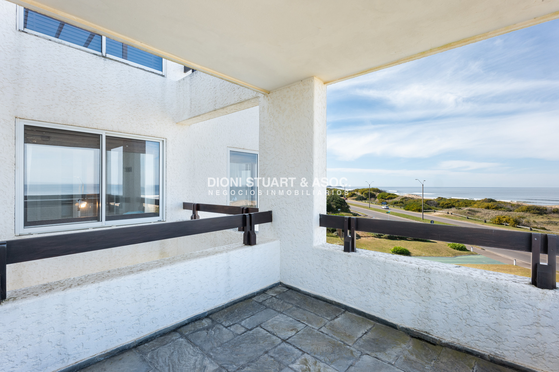 Apartamento ID.738 - Apartamento Frente al Mar Playa Brava - 3 Dormitorios y Dependencia - Dunas del Golf