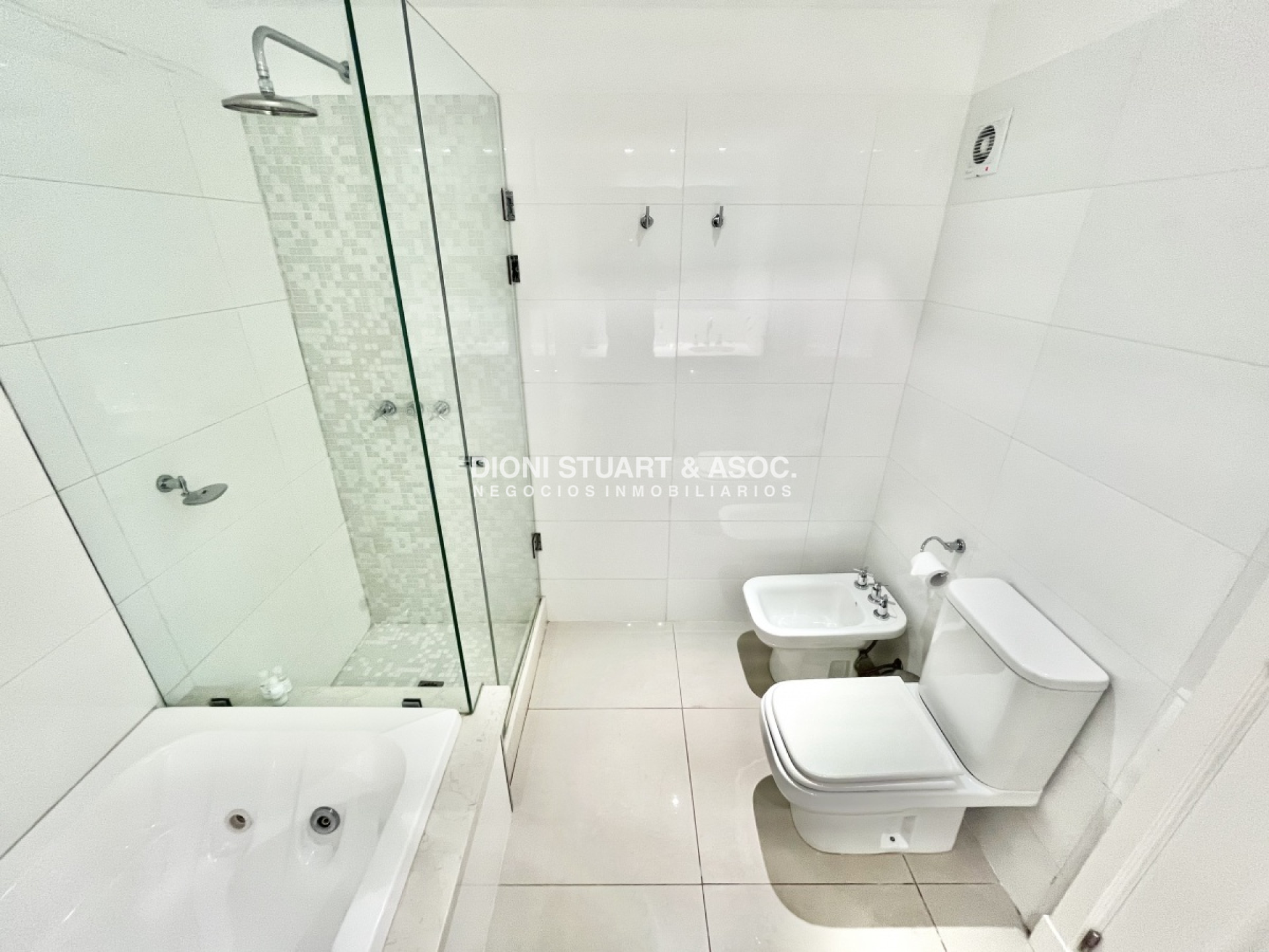 Apartamento ID.294 - Torre Lobos - En Venta - 3 Dormitorios En Suite 