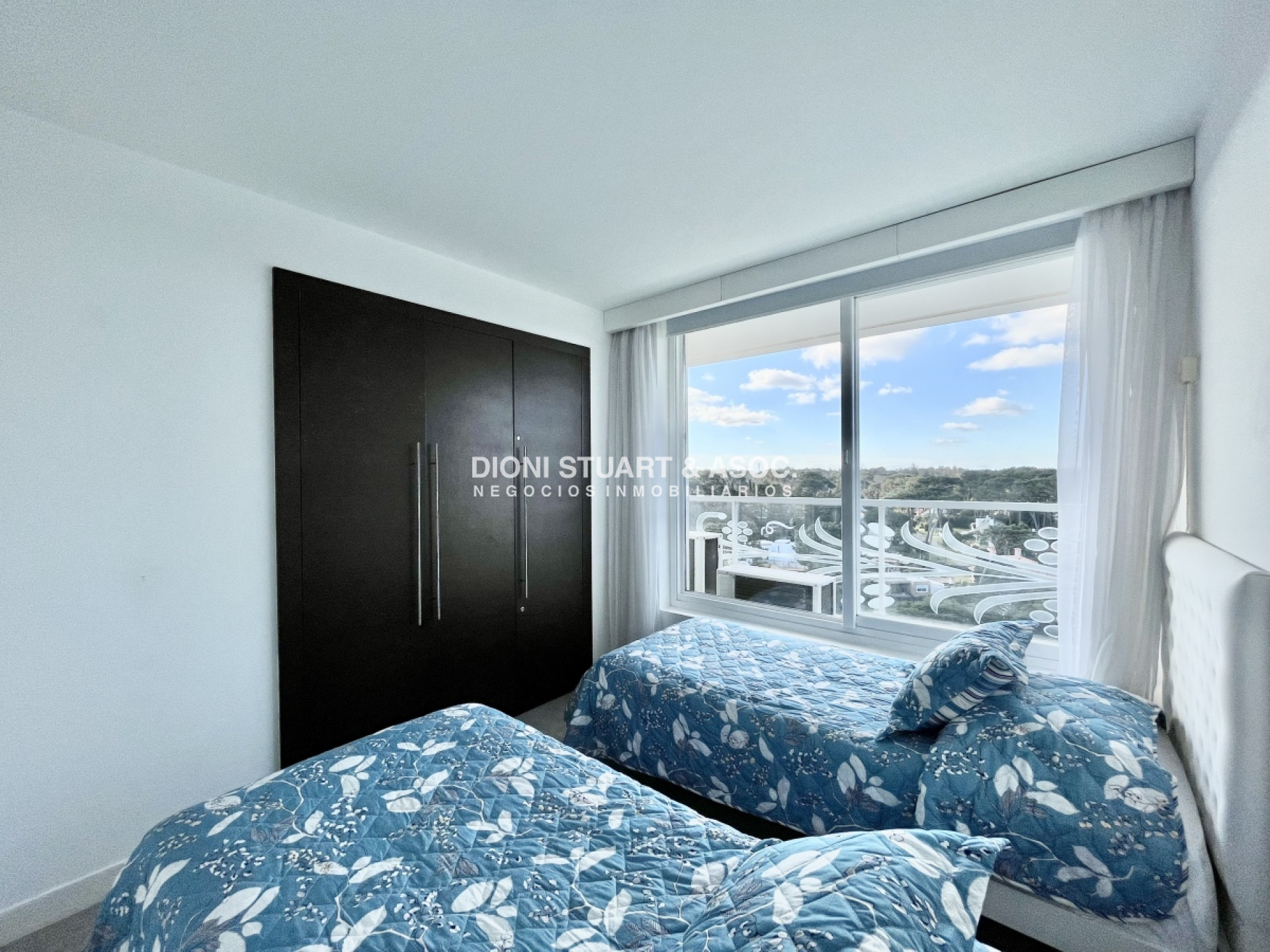 Apartamento ID.490 - Apartamento en Yoo en Venta!! 2 Dormitorios!! Roosevelt!! Cerca de Todo!! Punta del Este!!