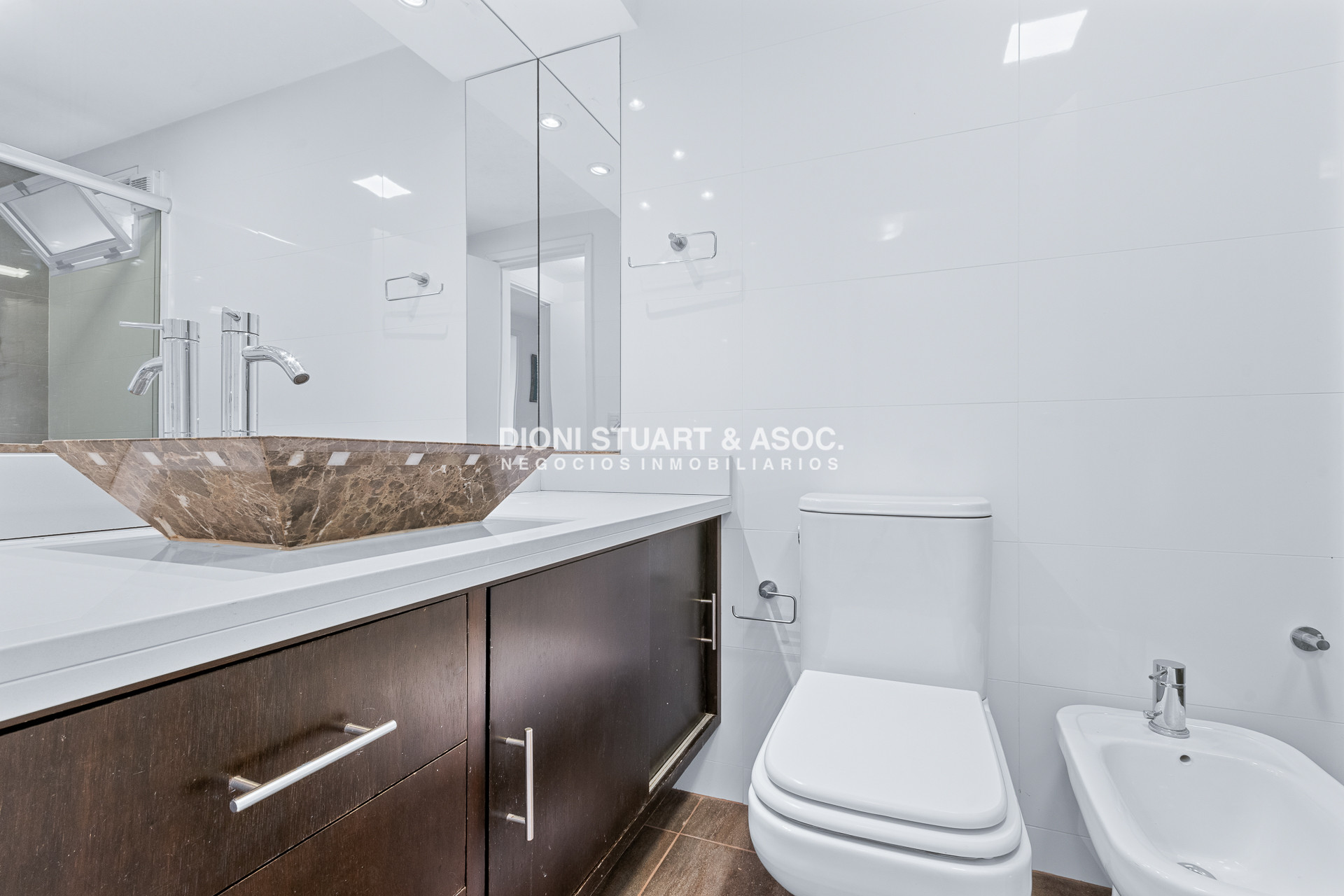 Apartamento ID.719 - Complejo Lincoln Center - Apartamento en Venta -  2 Dormitorios y Servicio - Reciclado