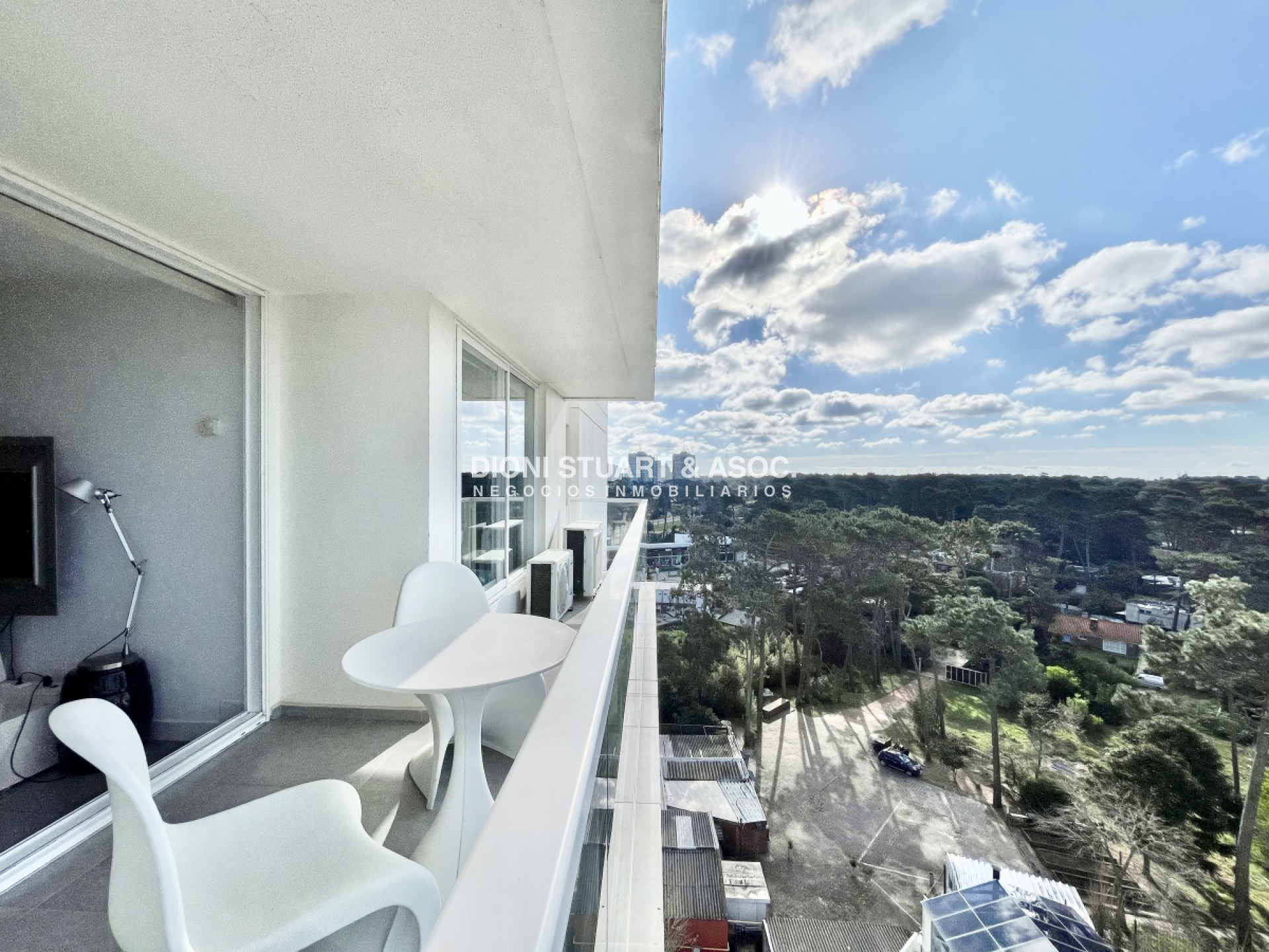 Apartamento ID.490 - Apartamento en Yoo en Venta!! 2 Dormitorios!! Roosevelt!! Cerca de Todo!! Punta del Este!!