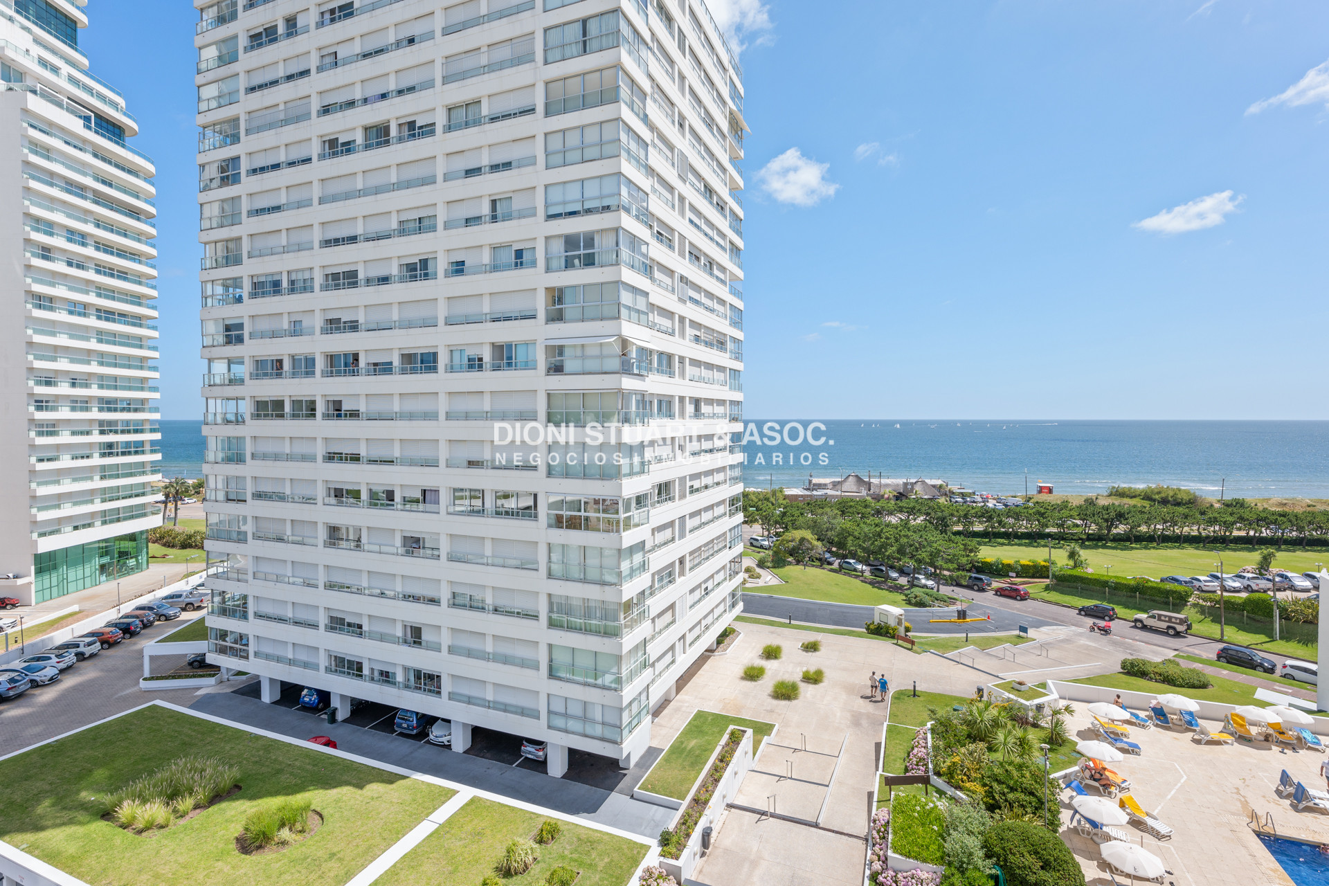 Apartamento ID.602 - Torre Jefferson - 2 Dormitorios y Medio - Reciclado - Complejo Lincoln Center