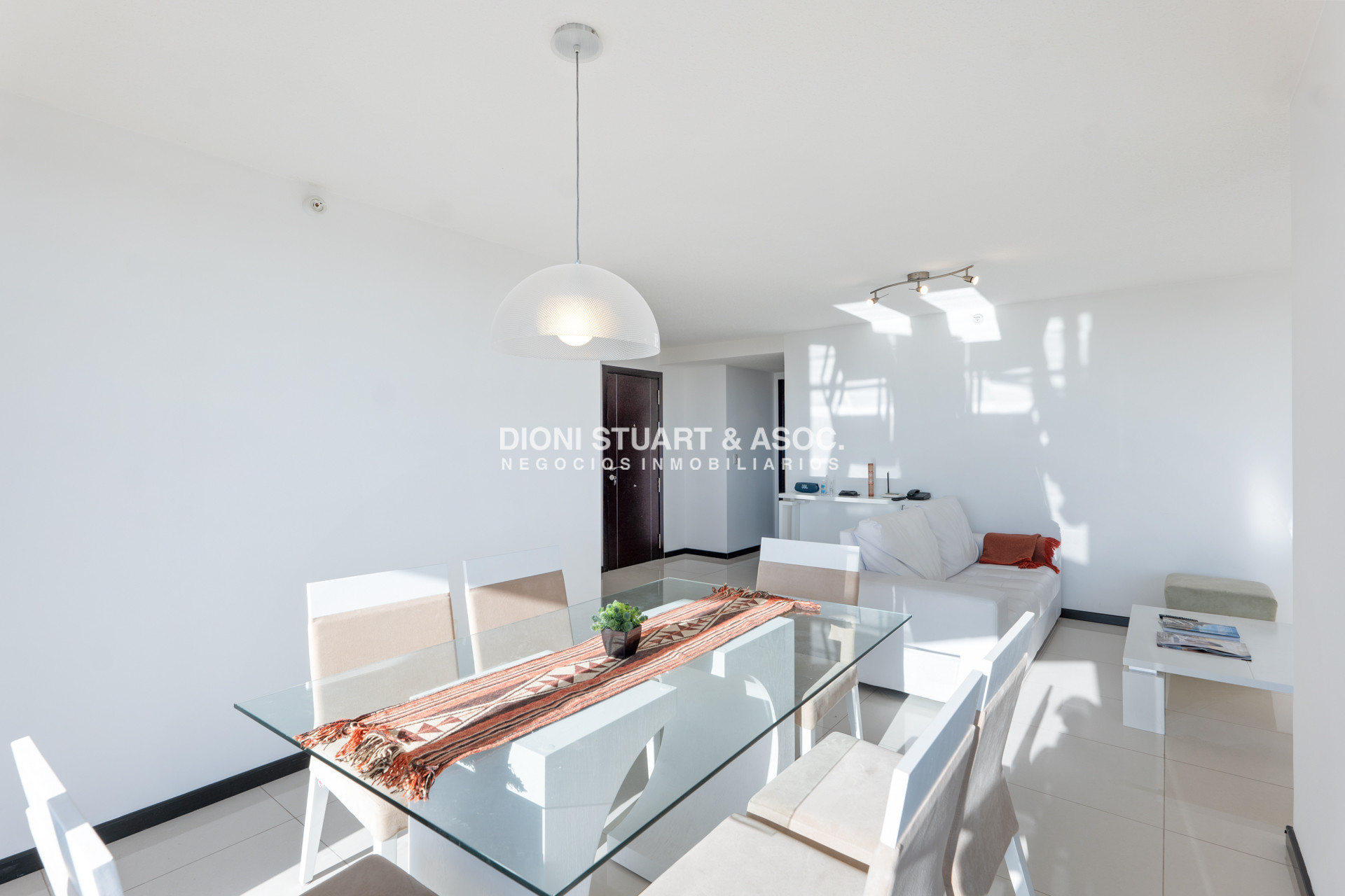 Apartamento ID.669 - Stradivarius - 3 Dormitorios - Piso Alto