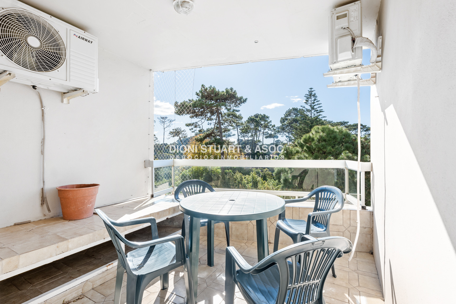 Apartamento ID.664 - Apartamento en Roosevelt - 3 Dormitorios y 3 Baños - Edificio Dormar - Punta del Este