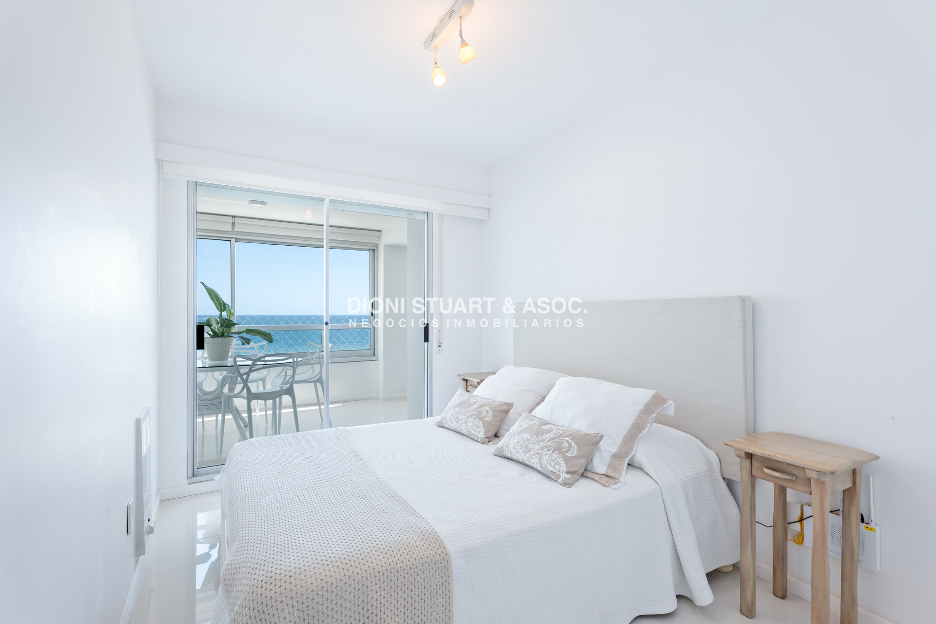 Apartamento ID.602 - Torre Jefferson - 2 Dormitorios y Medio - Reciclado - Complejo Lincoln Center