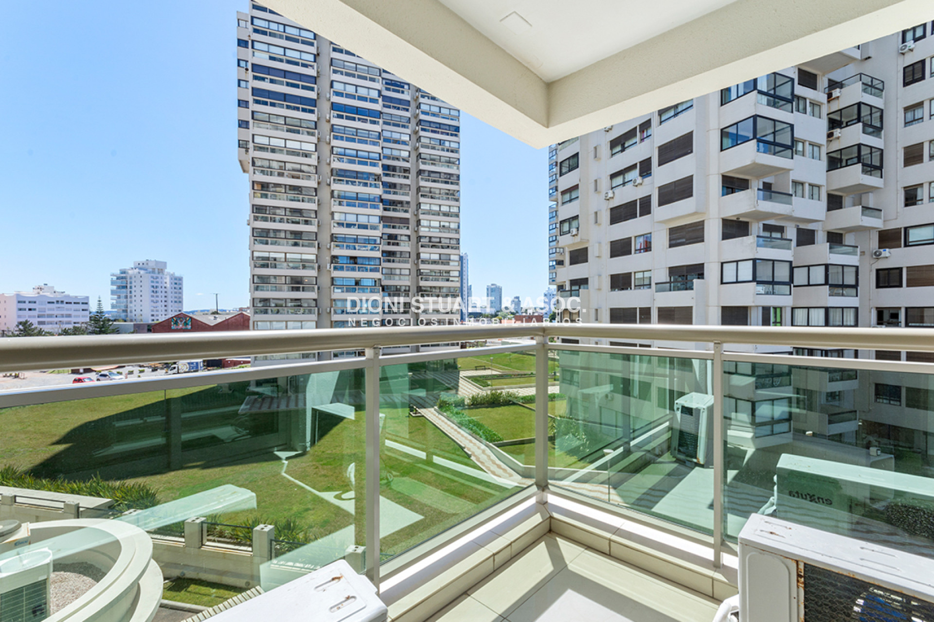Apartamento ID.532 - Imperiale 1 - Esquinero - 3 Dormitorios en Suite