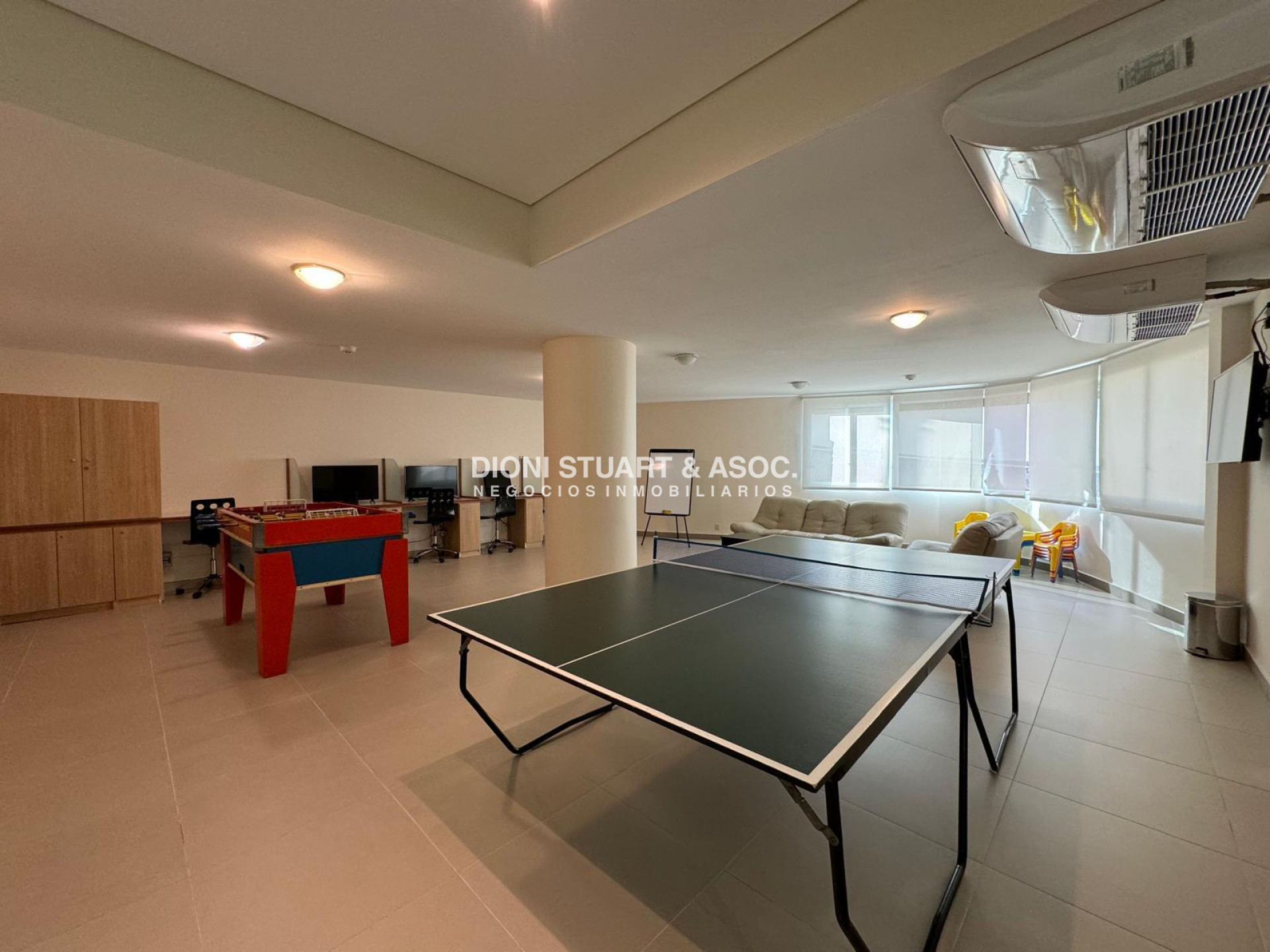 Apartamento ID.341 - Coral Tower - En venta - 3 Dormitorios en Suite + Dependencia