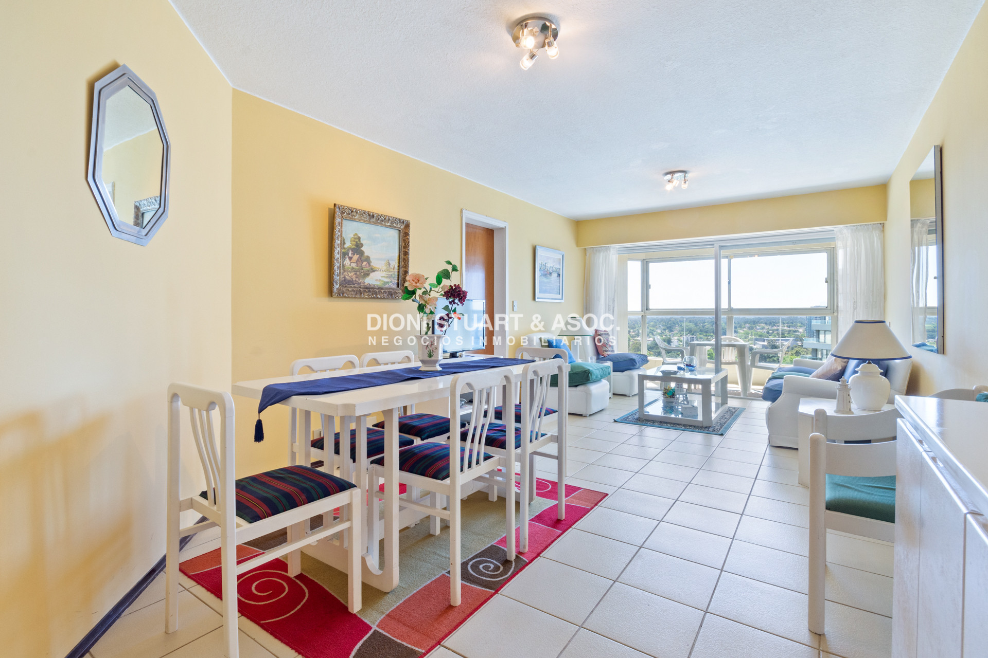 Apartamento ID.579 - Parquemar Roosevelt - Piso alto - 2 Dorm 