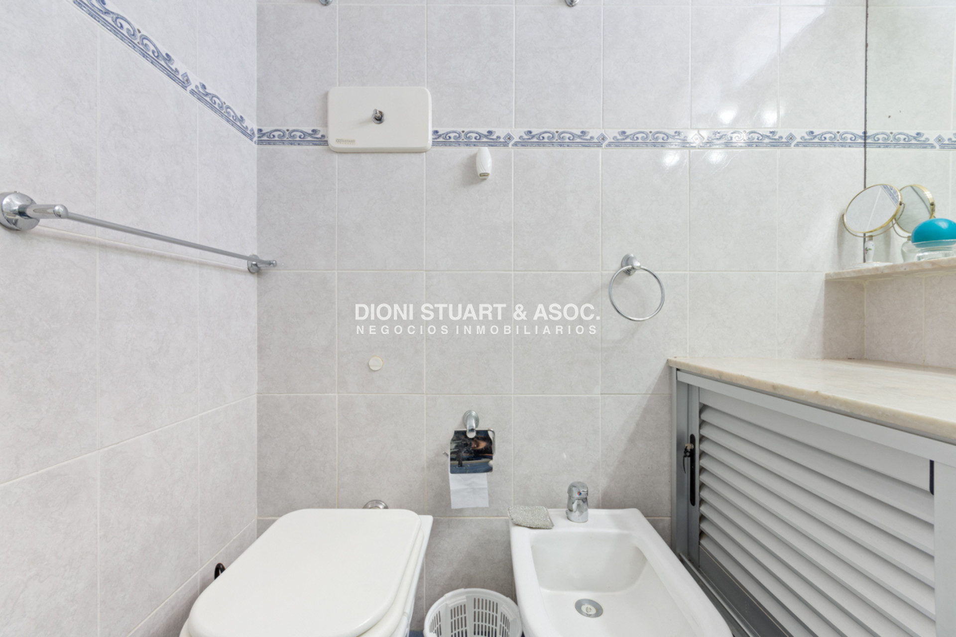 Apartamento ID.585 - Apartamento en Venta - Peninsula - Simon Bolivar - 3 Dormitorios - Reciclado