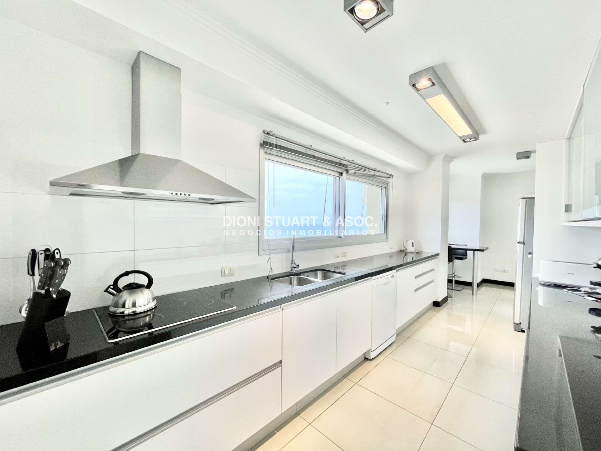 Apartamento ID.294 - Torre Lobos - En Venta - 3 Dormitorios En Suite 