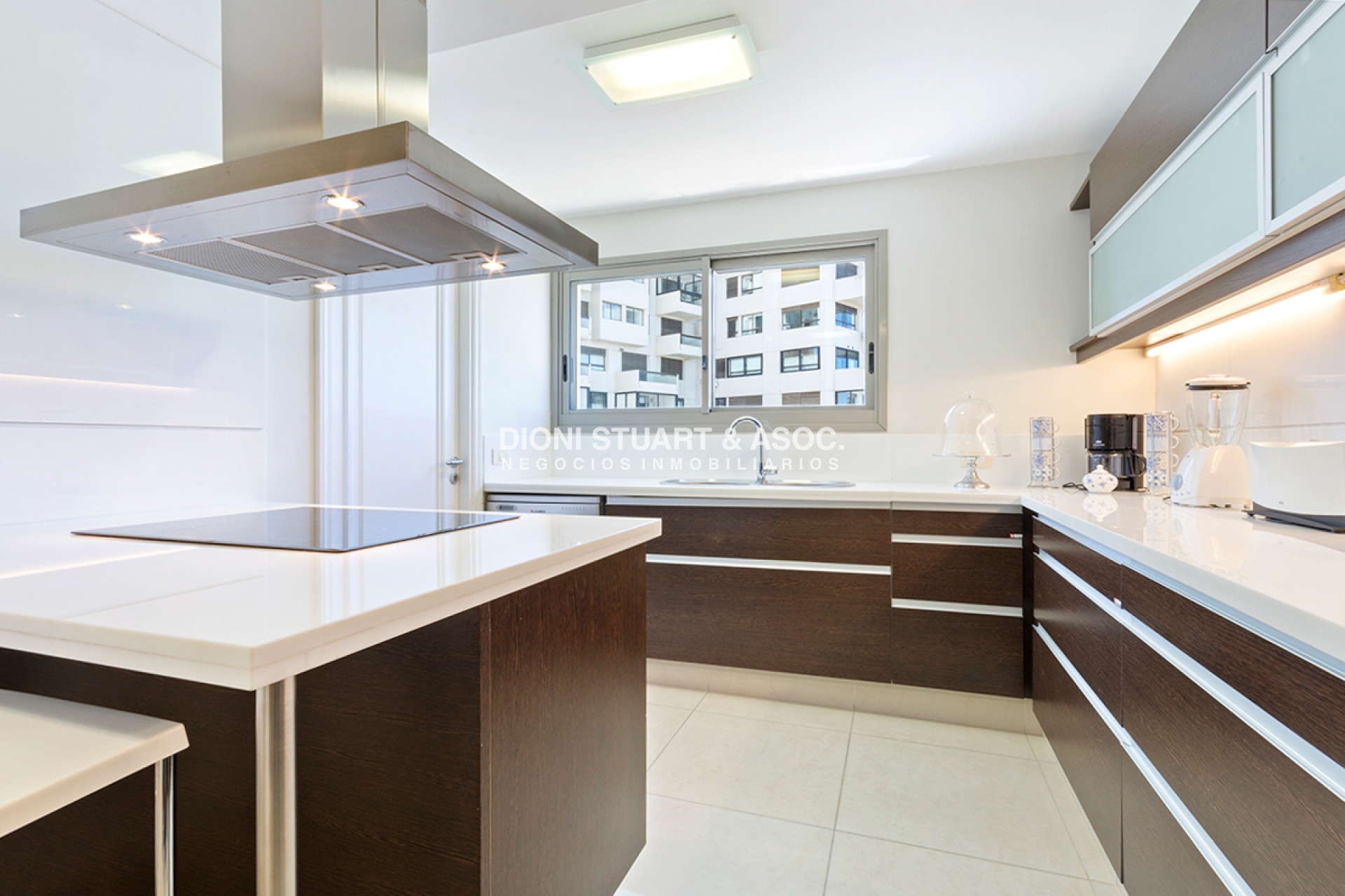 Apartamento ID.532 - Imperiale 1 - Esquinero - 3 Dormitorios en Suite