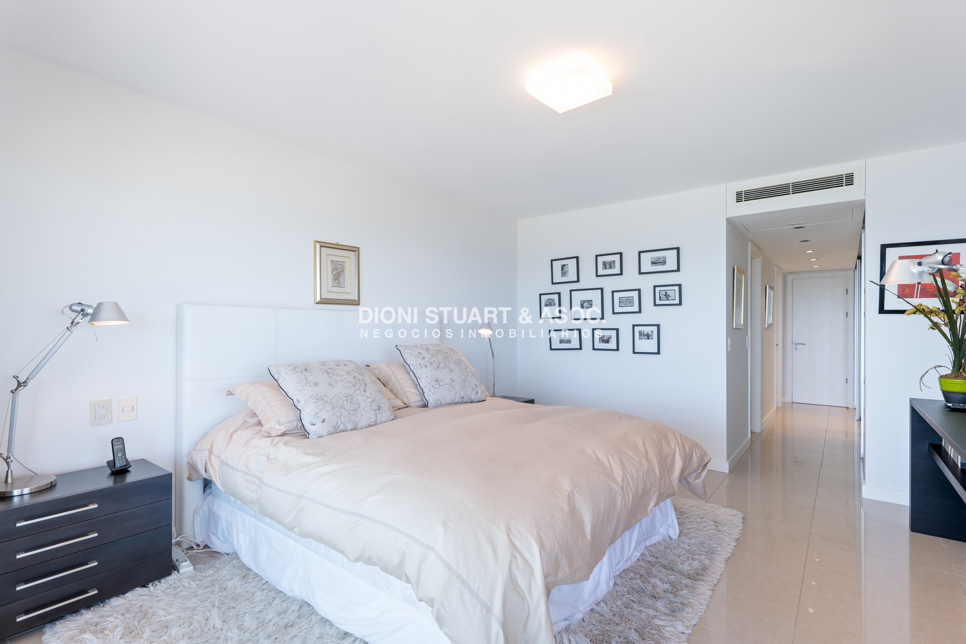Apartamento ID.606 - Aquarela - 4 Dorms en Suite