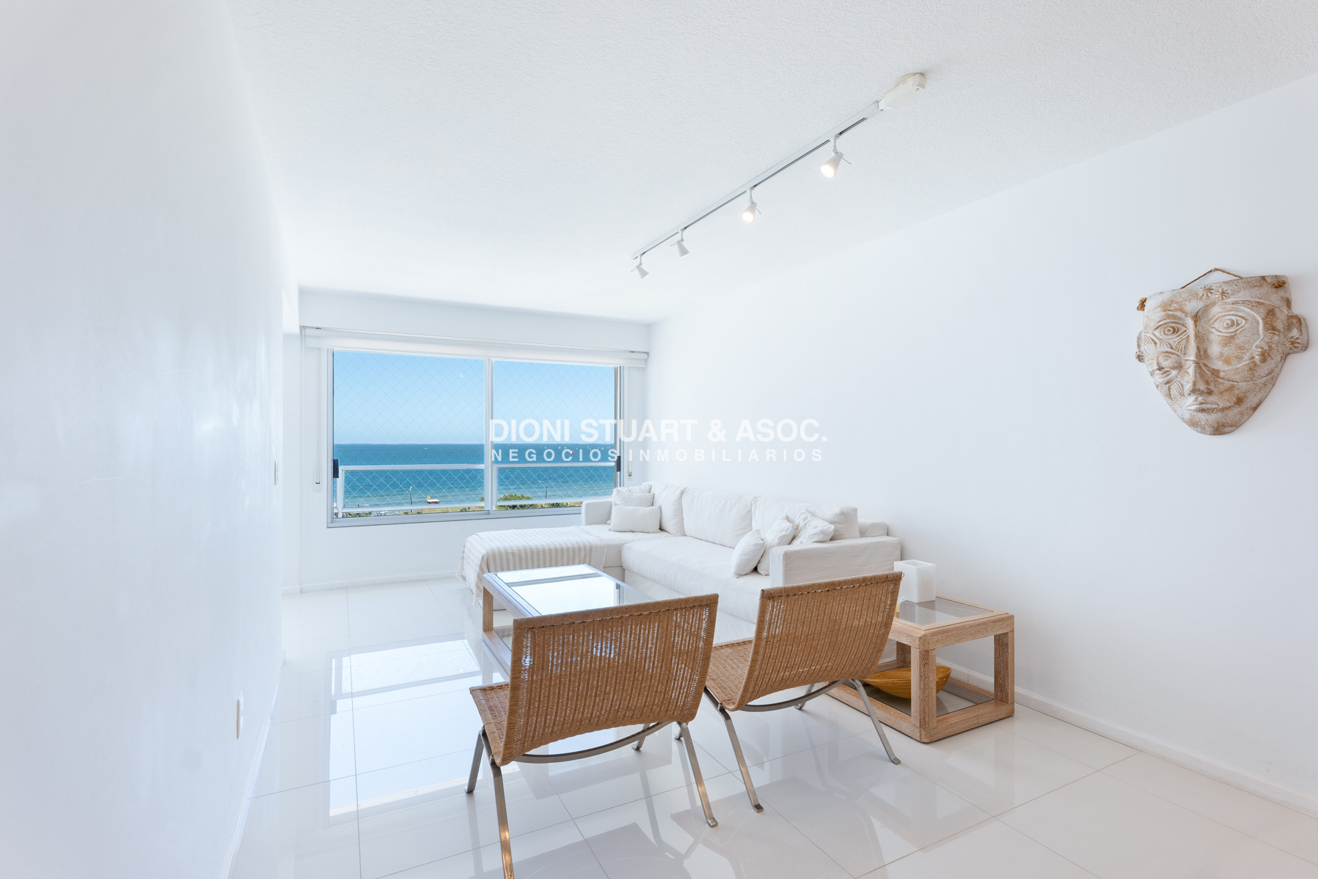 Apartamento ID.602 - Torre Jefferson - 2 Dormitorios y Medio - Reciclado - Complejo Lincoln Center