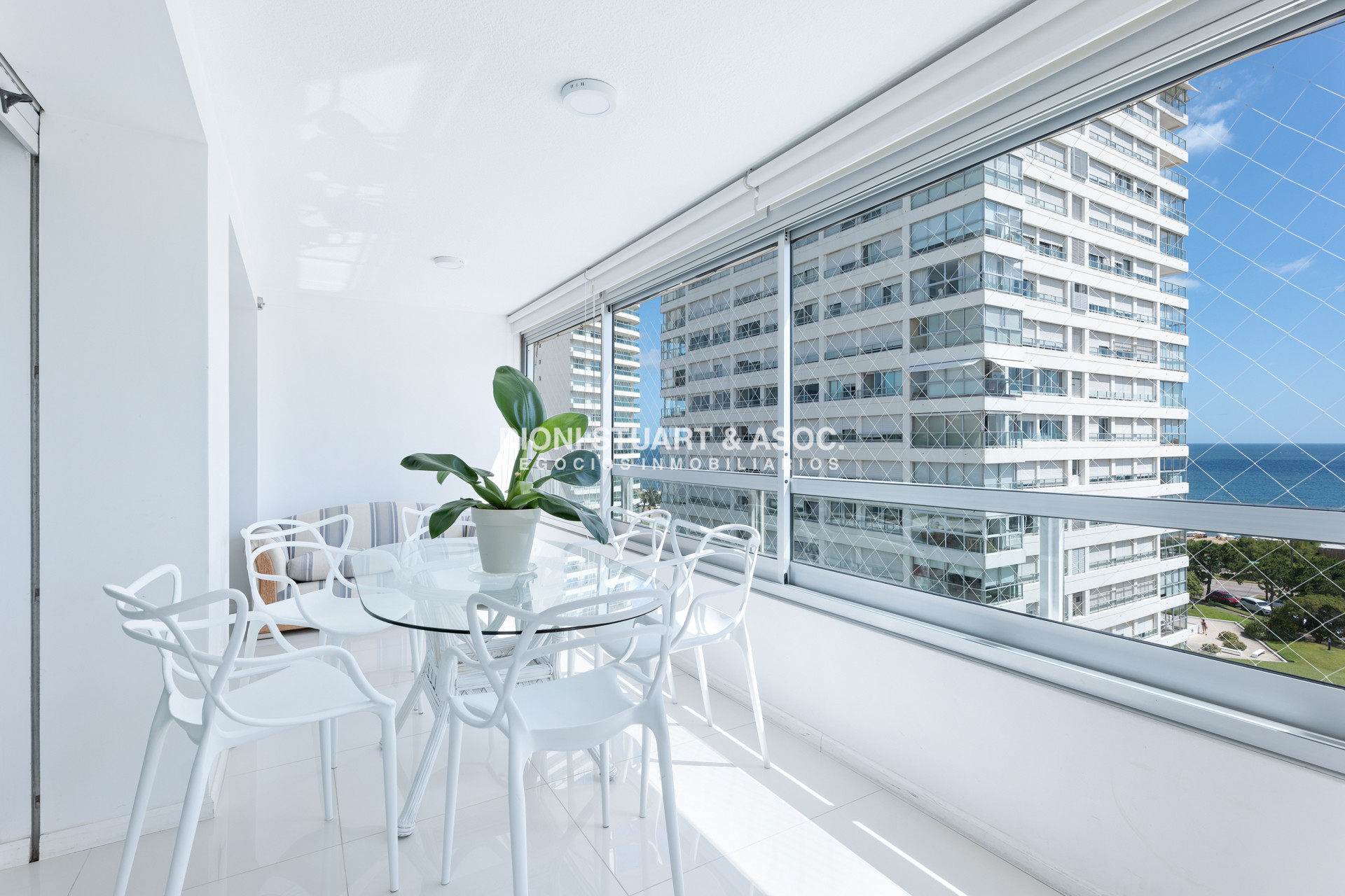 Apartamento ID.602 - Torre Jefferson - 2 Dormitorios y Medio - Reciclado - Complejo Lincoln Center