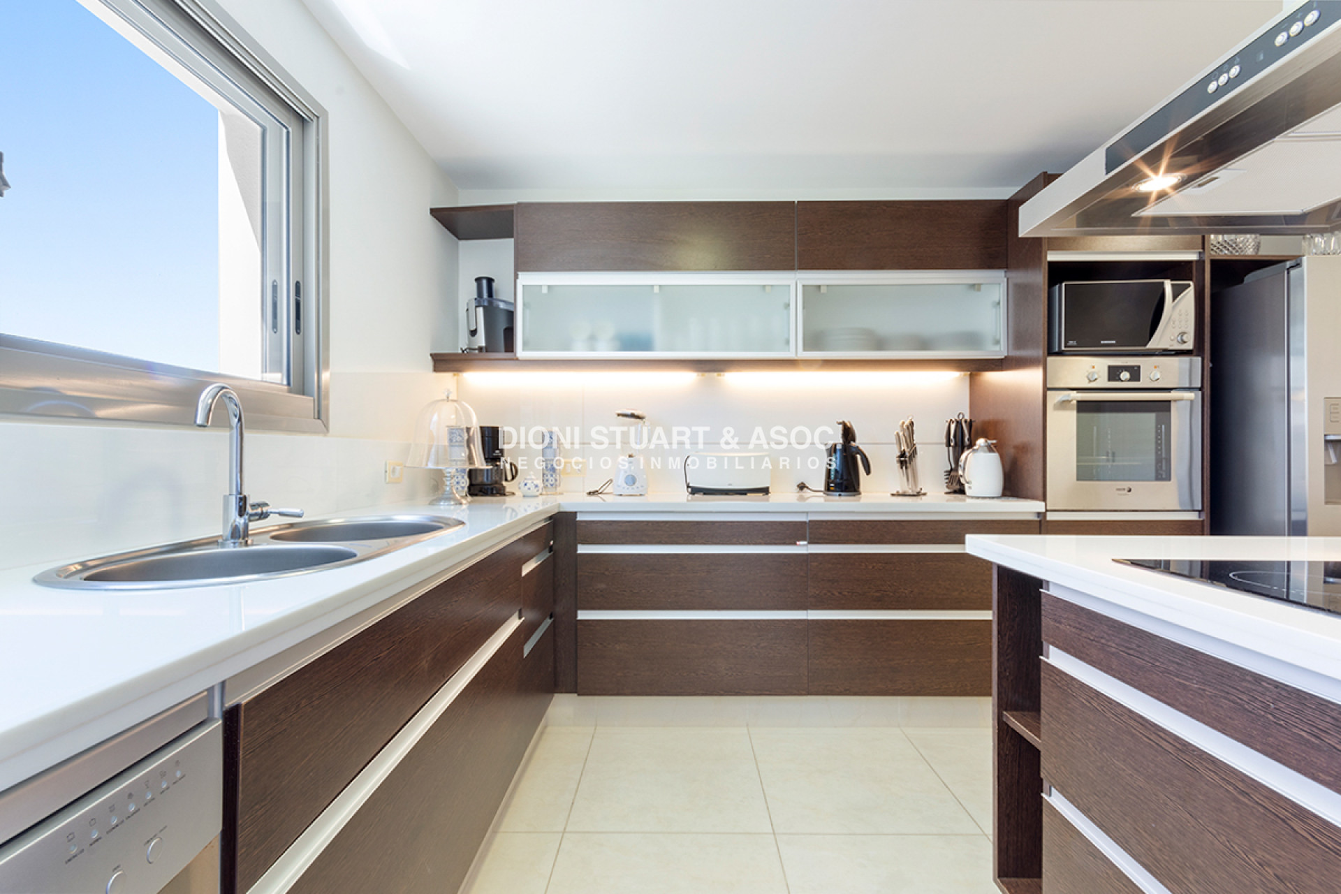 Apartamento ID.532 - Imperiale 1 - Esquinero - 3 Dormitorios en Suite