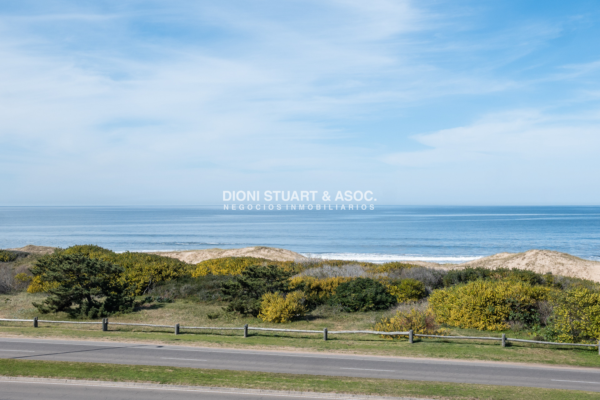 Apartamento ID.738 - Apartamento Frente al Mar Playa Brava - 3 Dormitorios y Dependencia - Dunas del Golf