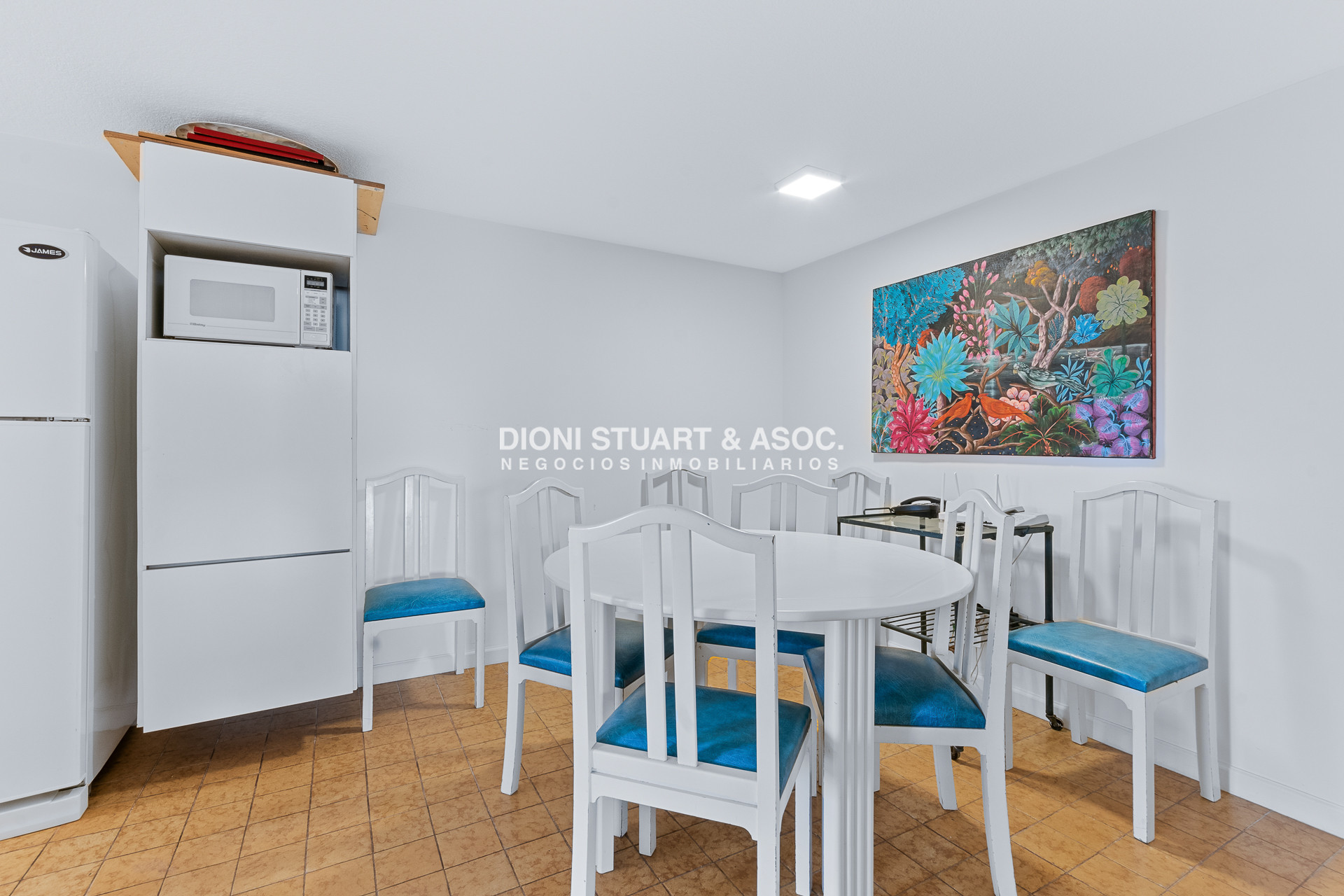 Apartamento ID.719 - Complejo Lincoln Center - Apartamento en Venta -  2 Dormitorios y Servicio - Reciclado