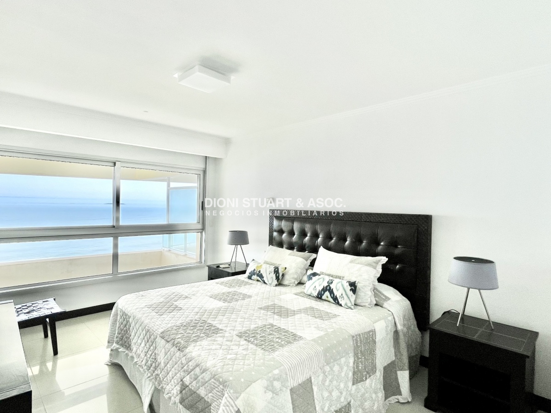 Apartamento ID.294 - Torre Lobos - En Venta - 3 Dormitorios En Suite 