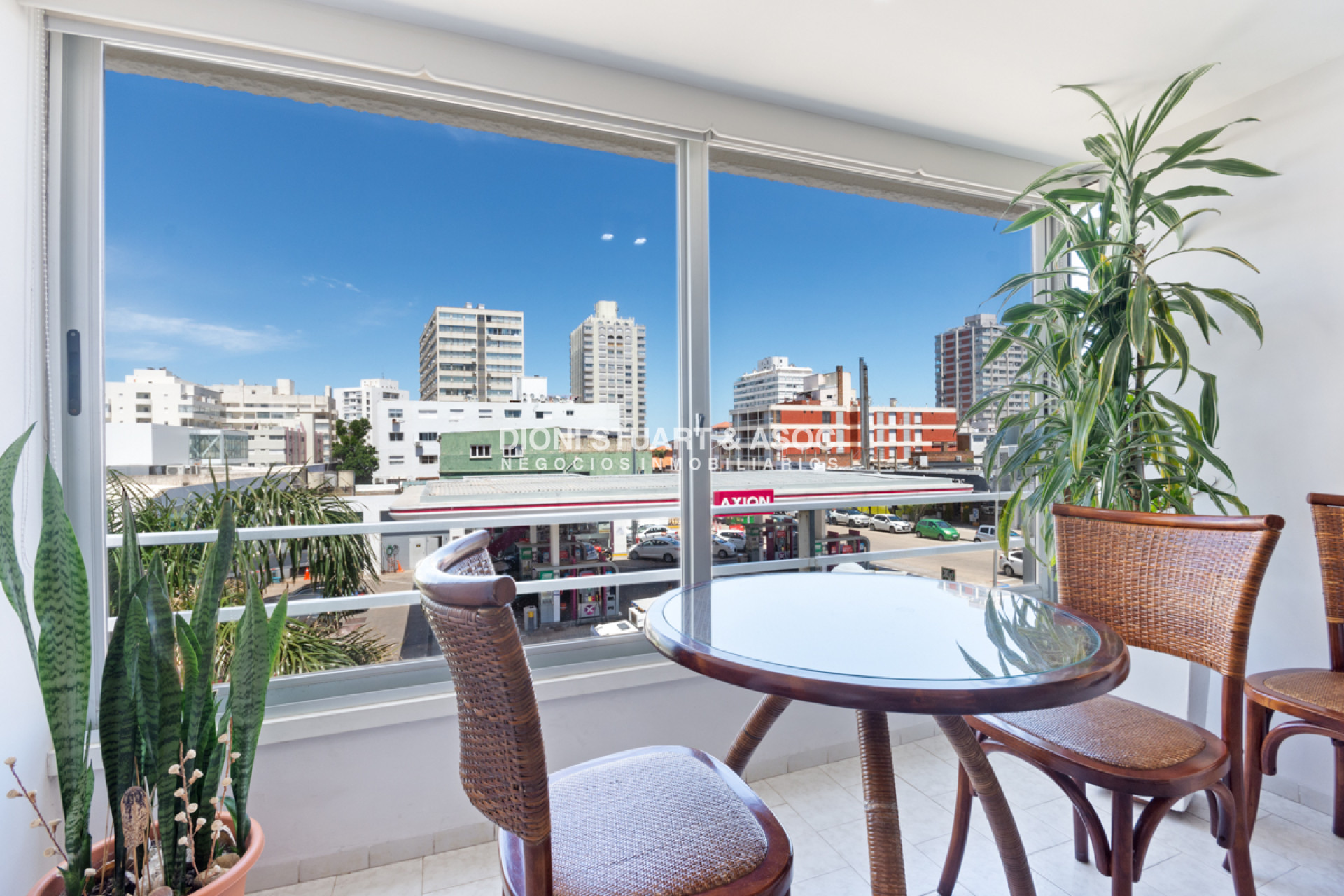 Apartamento ID.585 - Apartamento en Venta - Peninsula - Simon Bolivar - 3 Dormitorios - Reciclado