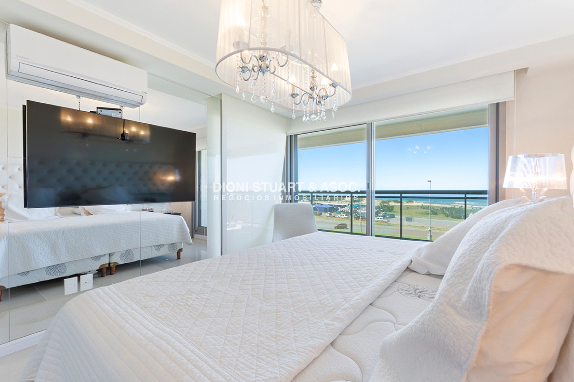 Apartamento ID.532 - Imperiale 1 - Esquinero - 3 Dormitorios en Suite