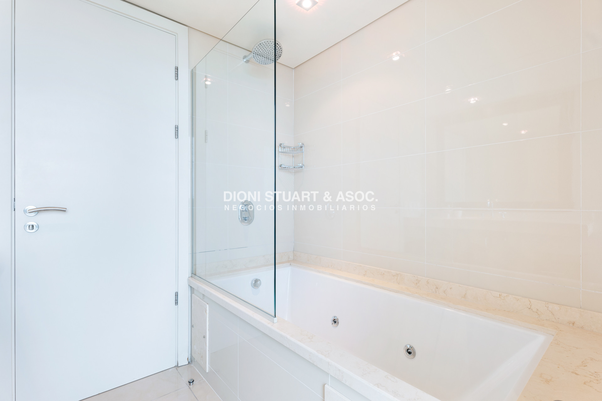 Apartamento ID.223 - TORRE AQUARELA - PENT HOUSE TRIPLEX - ESQUINA PUNTA BALLENA