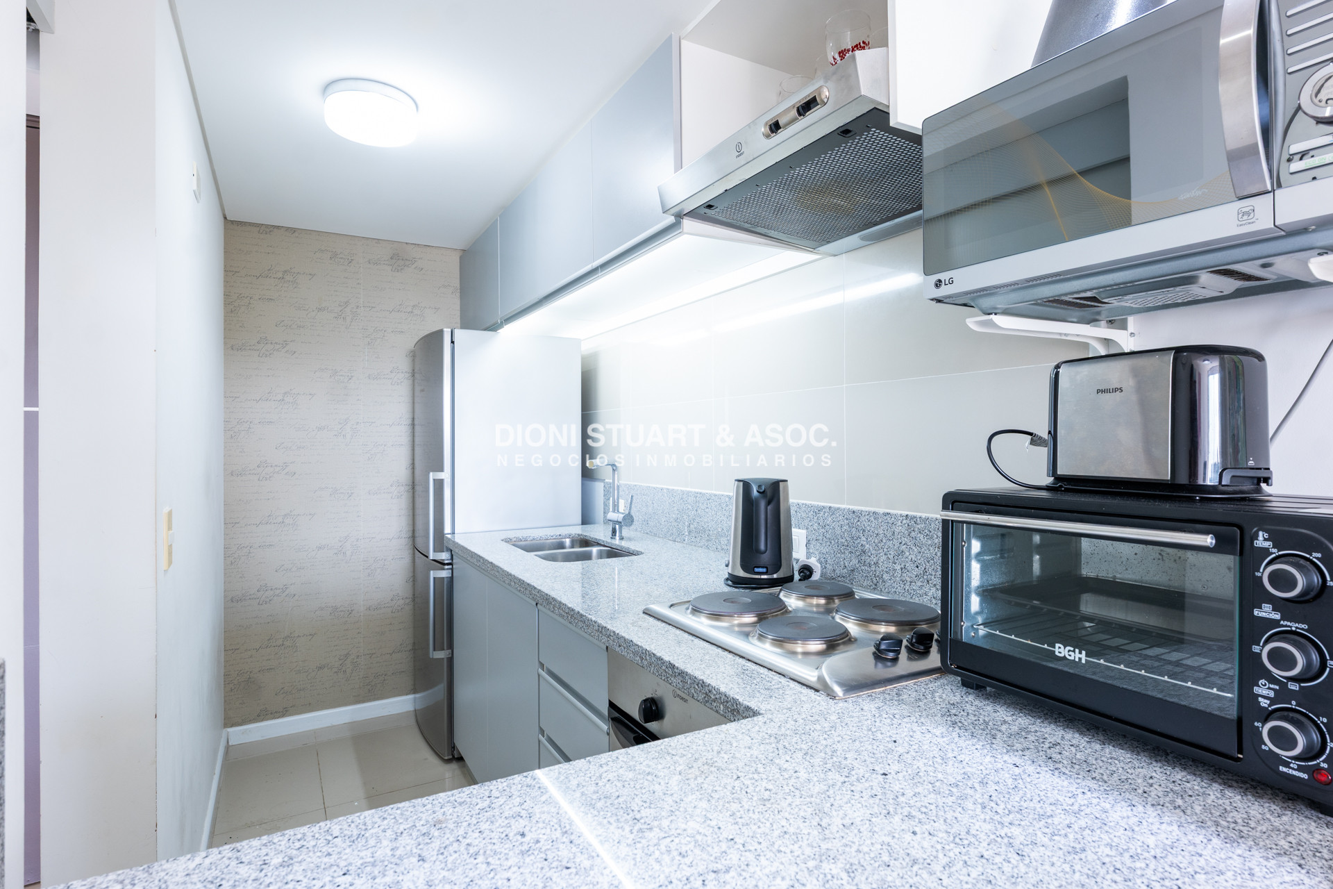 Apartamento ID.980 - APARTAMENTO EN VENTA EN ROOSEVELT DE 2 DORMITORIOS MODERNO EDIFICIO BE PUNTA