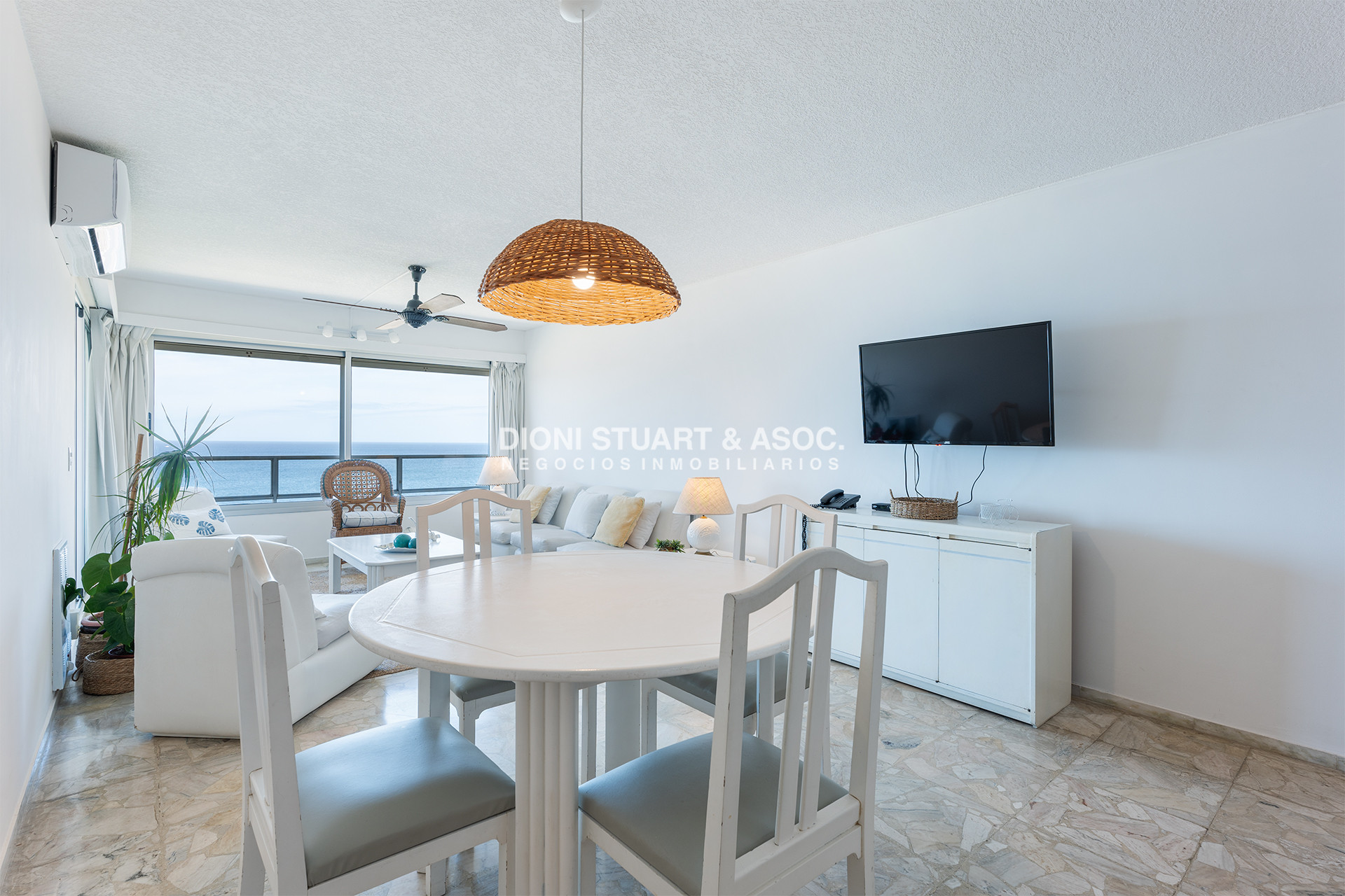 Apartamento ID.380 - APARTAMENTO EN ALQUILER DE VERANO 2 DORMITORIO Y MEDIO FRENTE AL MAR TODOS LOS AMENITIES TORRE WASHINGTON COMPLEJO LINCOLN CENTER