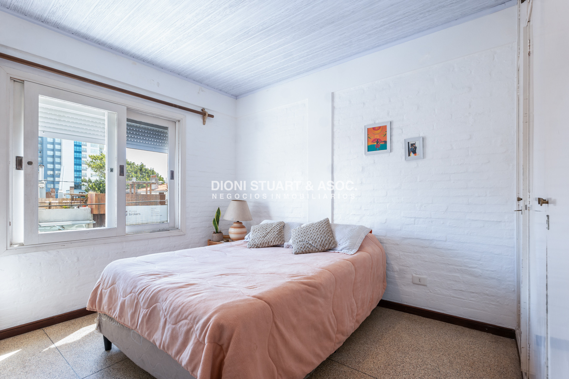 Apartamento ID.1115 - VENTA APARTAMENTO 1 DORMITORIO PUNTA DEL ESTE - CERCA DE LA PLAYA - IDEAL INVERSIÓN