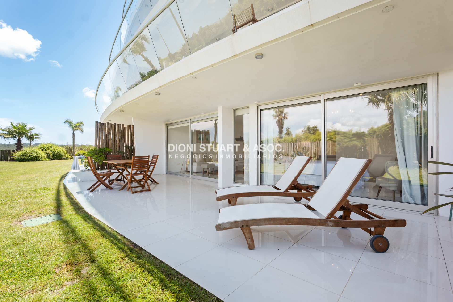 Apartamento ID.852 - Bikini Beach - Apto de 2 Dorm en Suite + Toilette